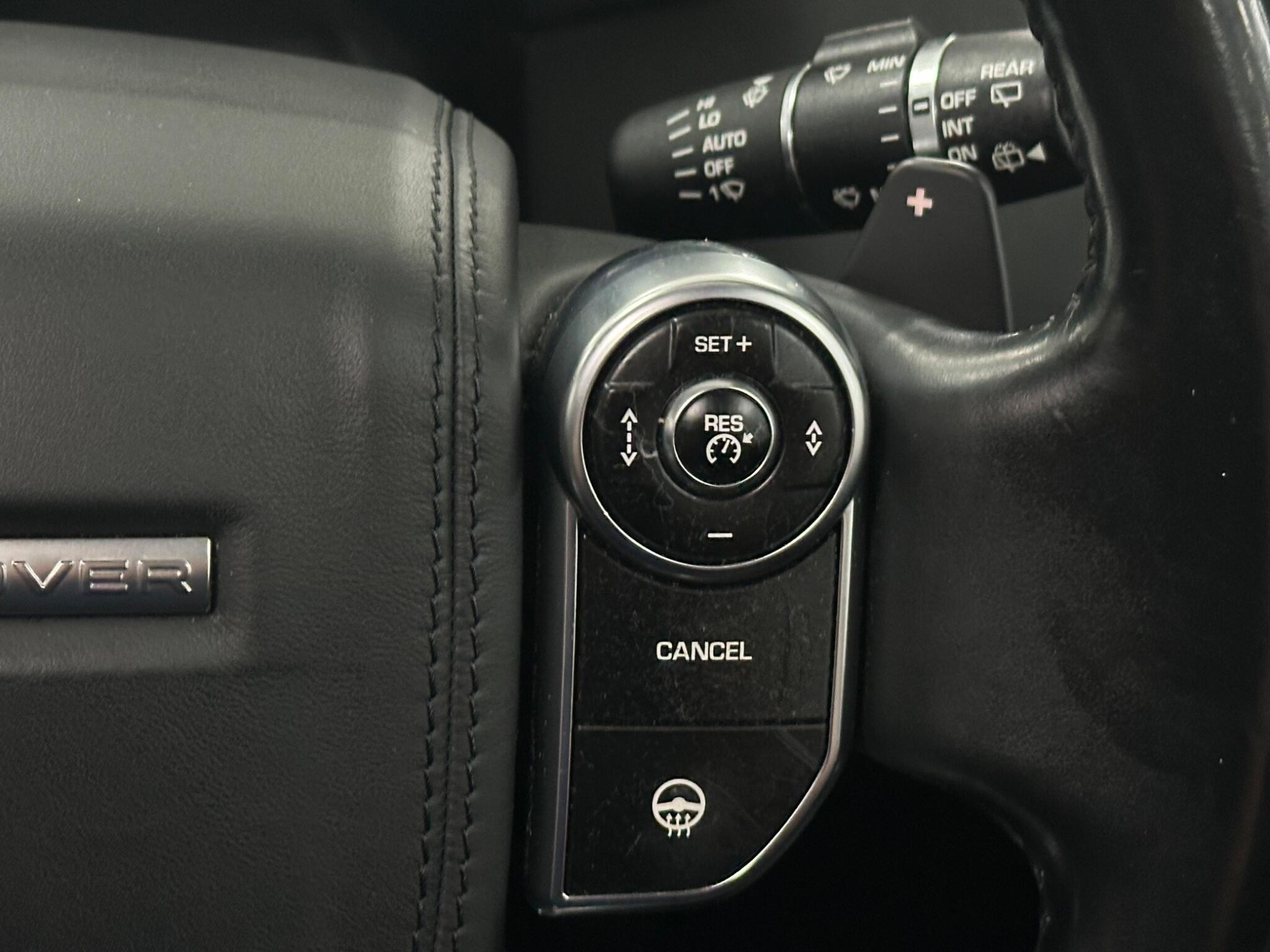 Land Rover Range Rover view 27