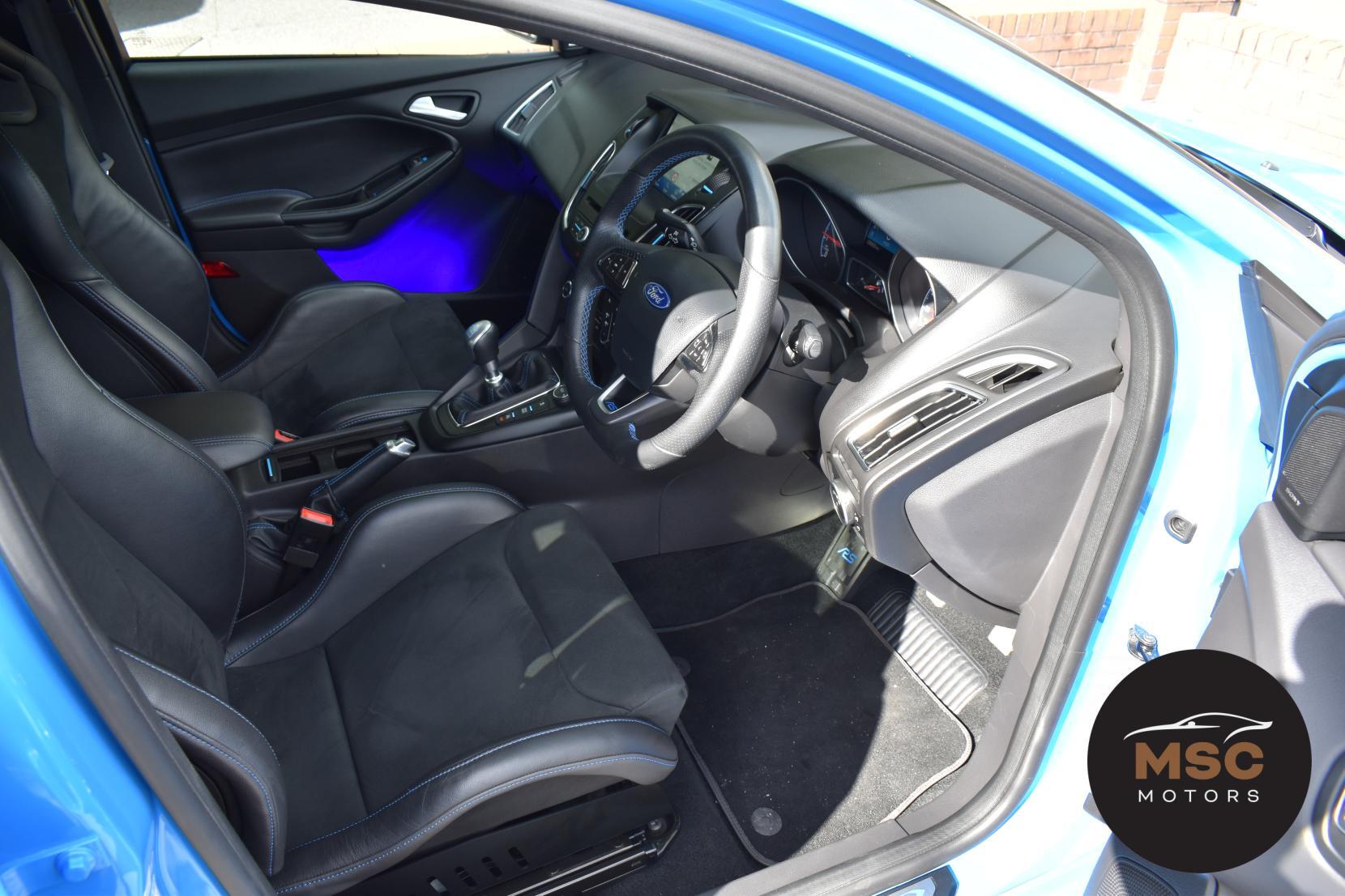 Ford Focus view 28