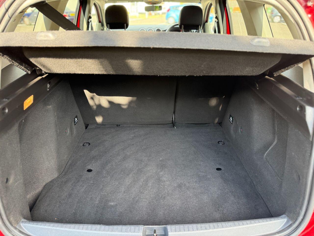Dacia Duster view 42