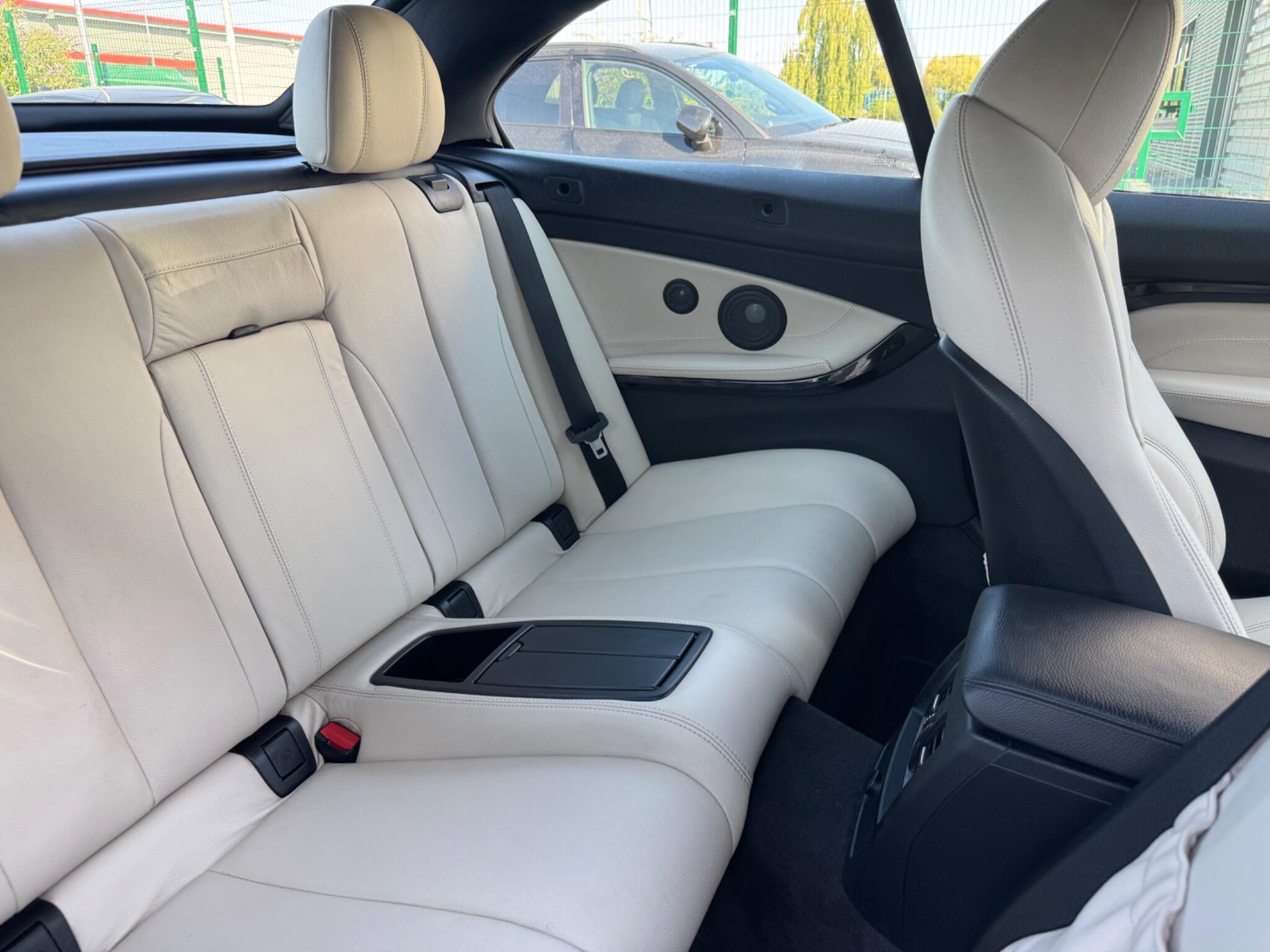 BMW 4 Series view 13