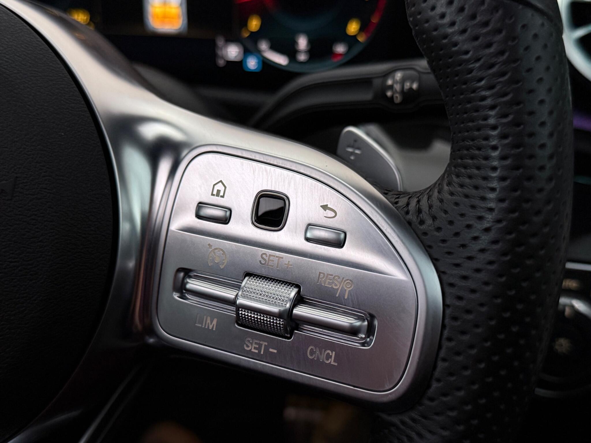 Mercedes-Benz Cla view 15