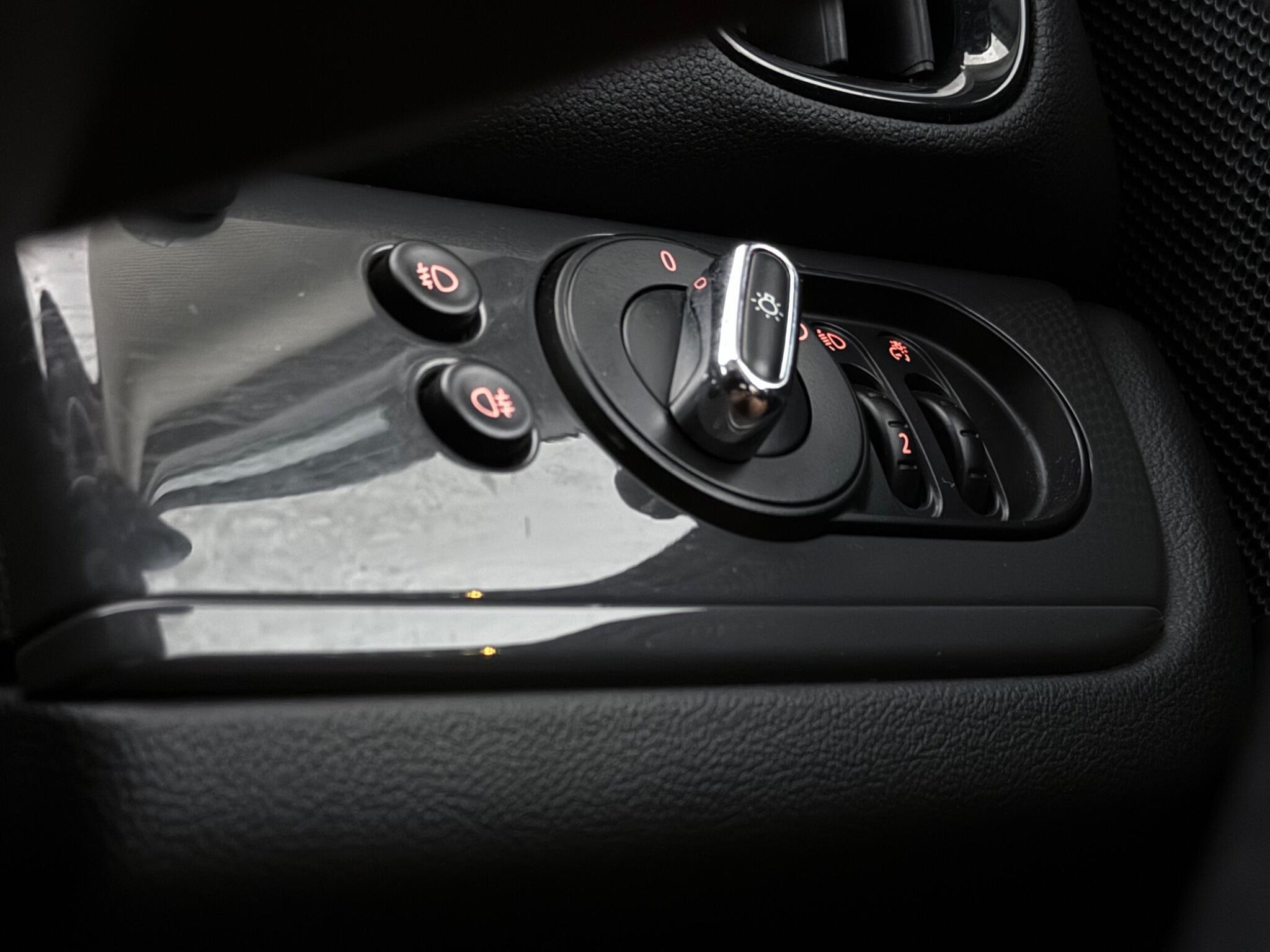 Mini Countryman view 27