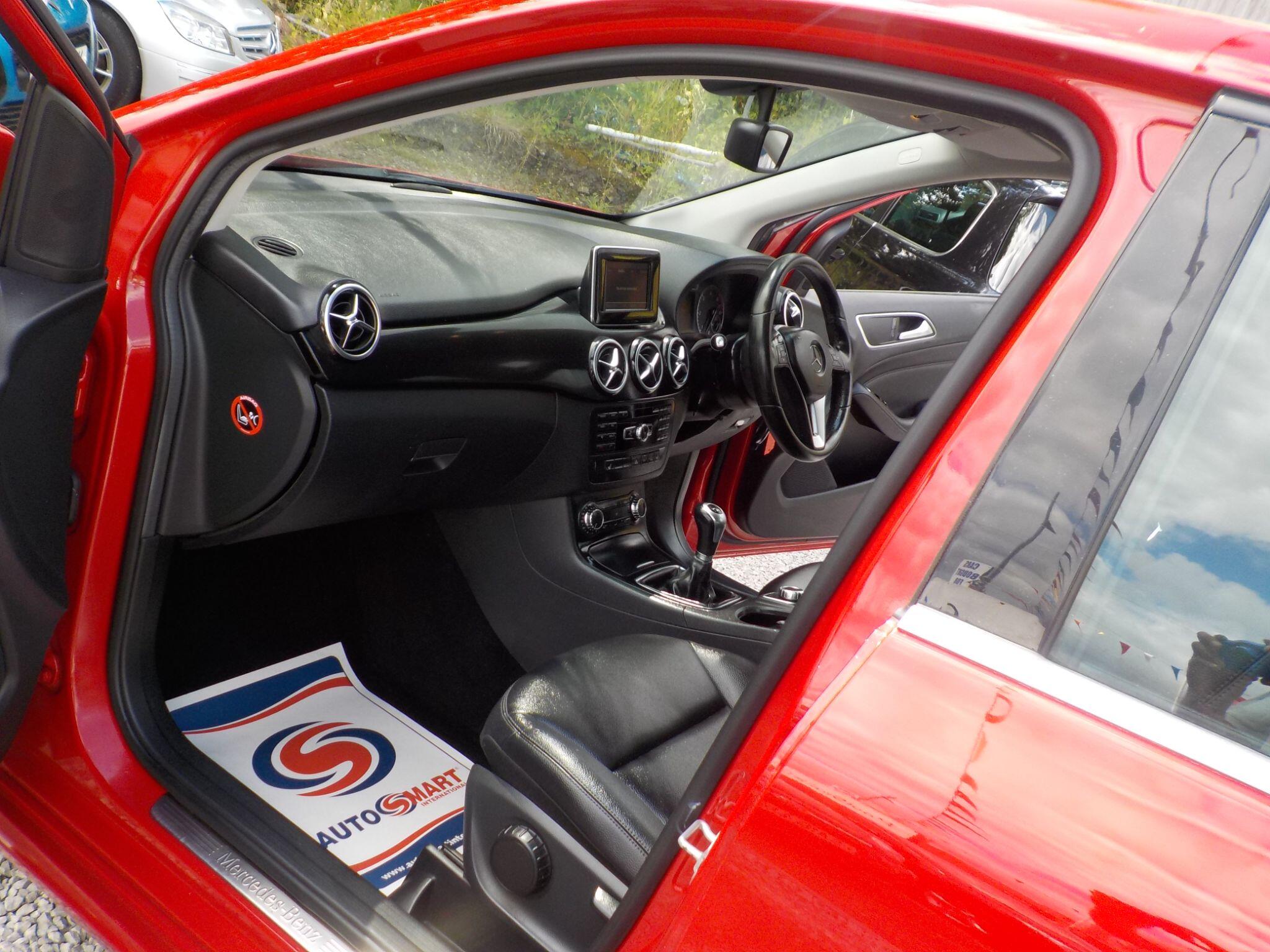 Mercedes-Benz B Class 1.8 B200 CDI SE Euro 5 (s/s) 5dr