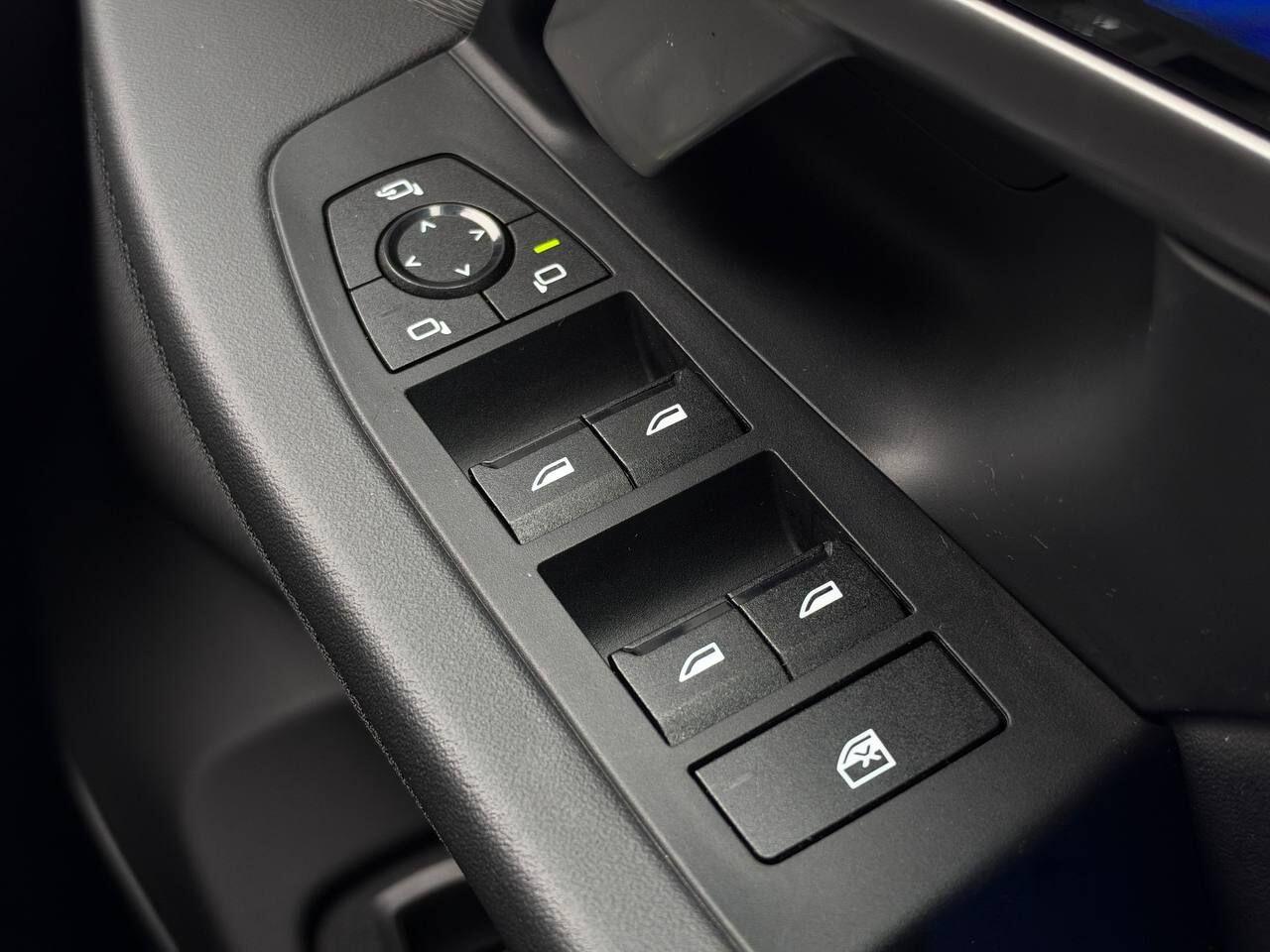 BMW i5 view 39