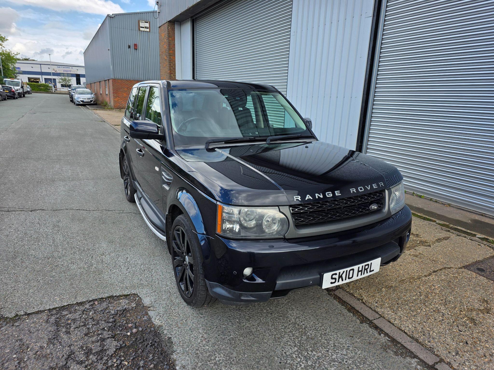 Land Rover Range Rover Sport view 3