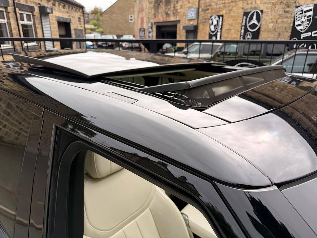 Land Rover Range Rover view 25