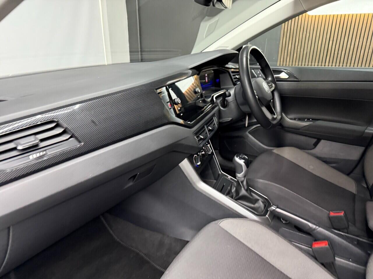Volkswagen Polo view 31