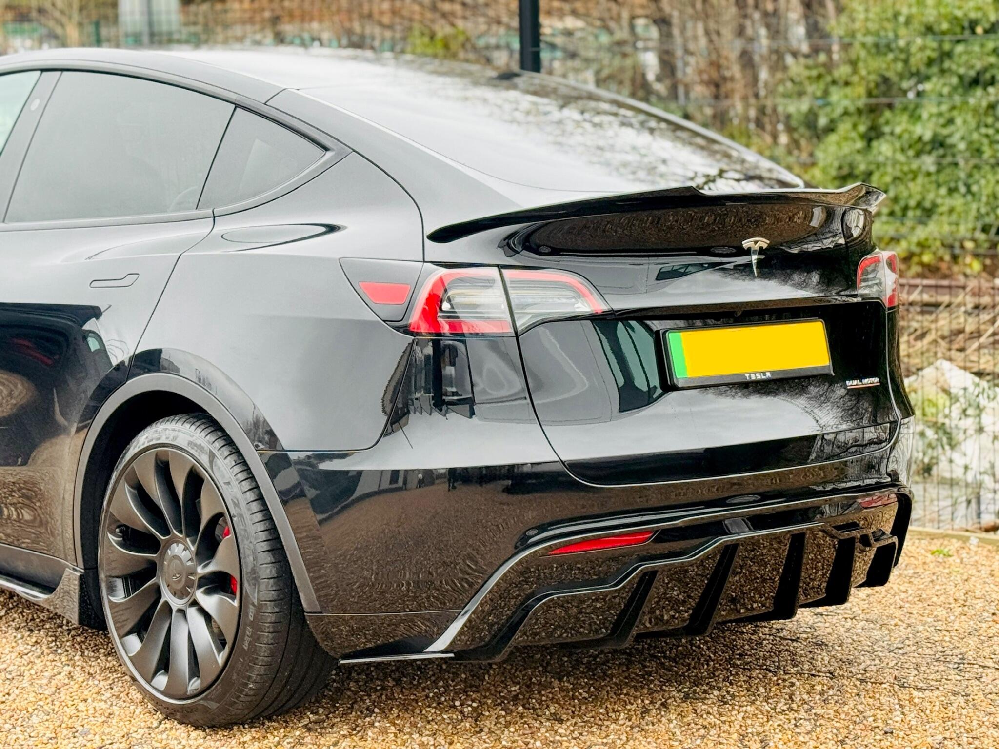 Tesla Model Y view 9