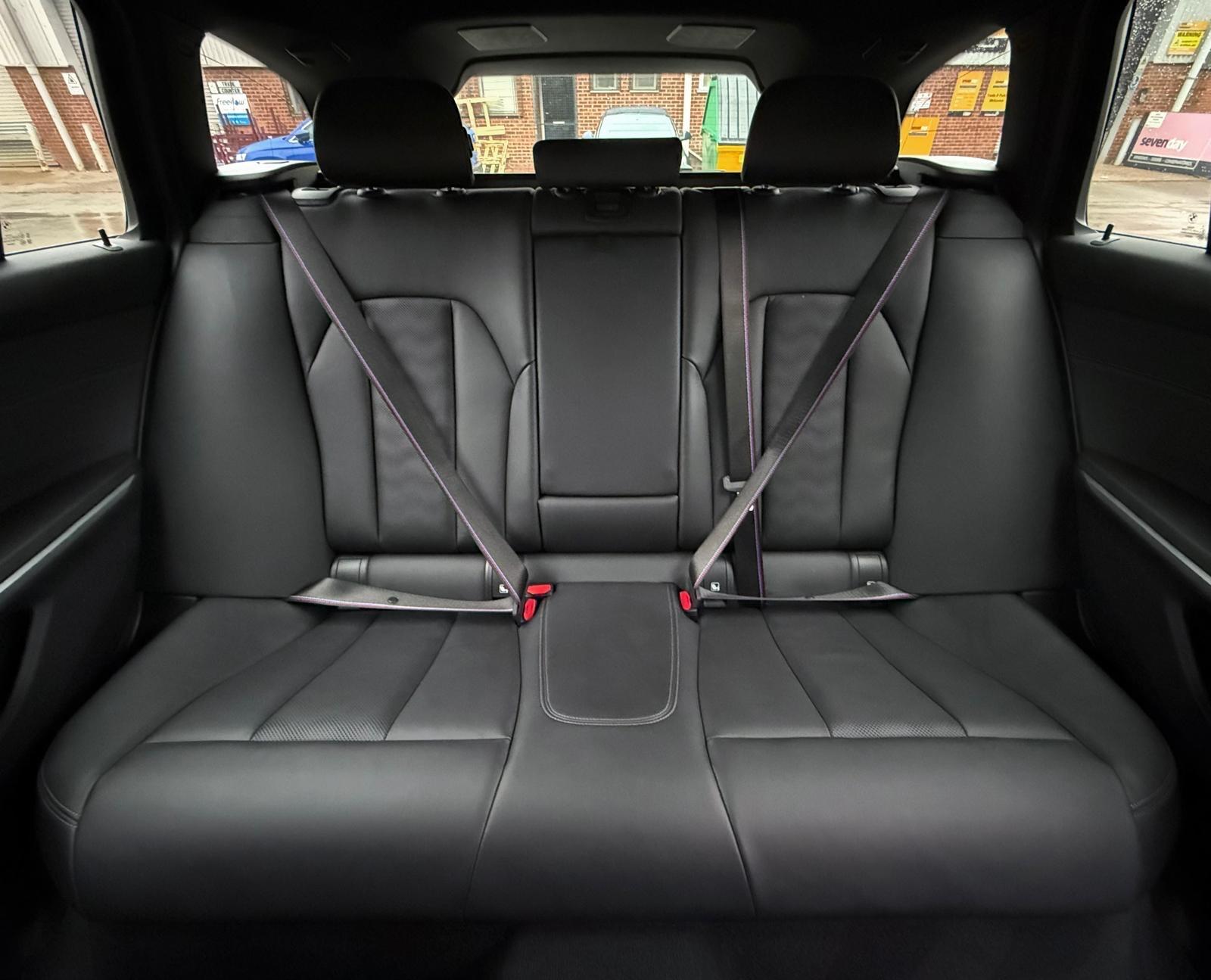 BMW M3 view 32