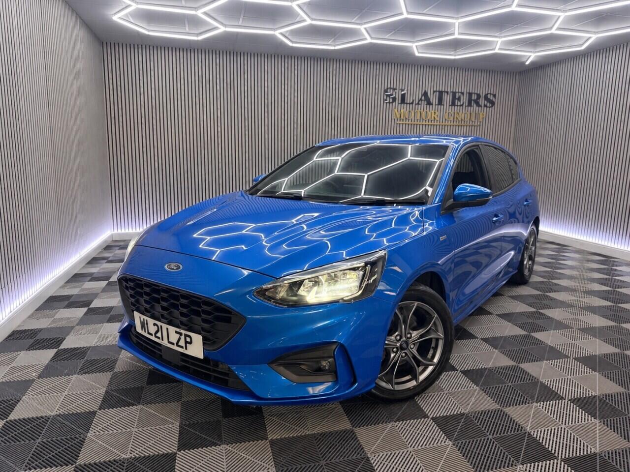 Ford Focus view 5