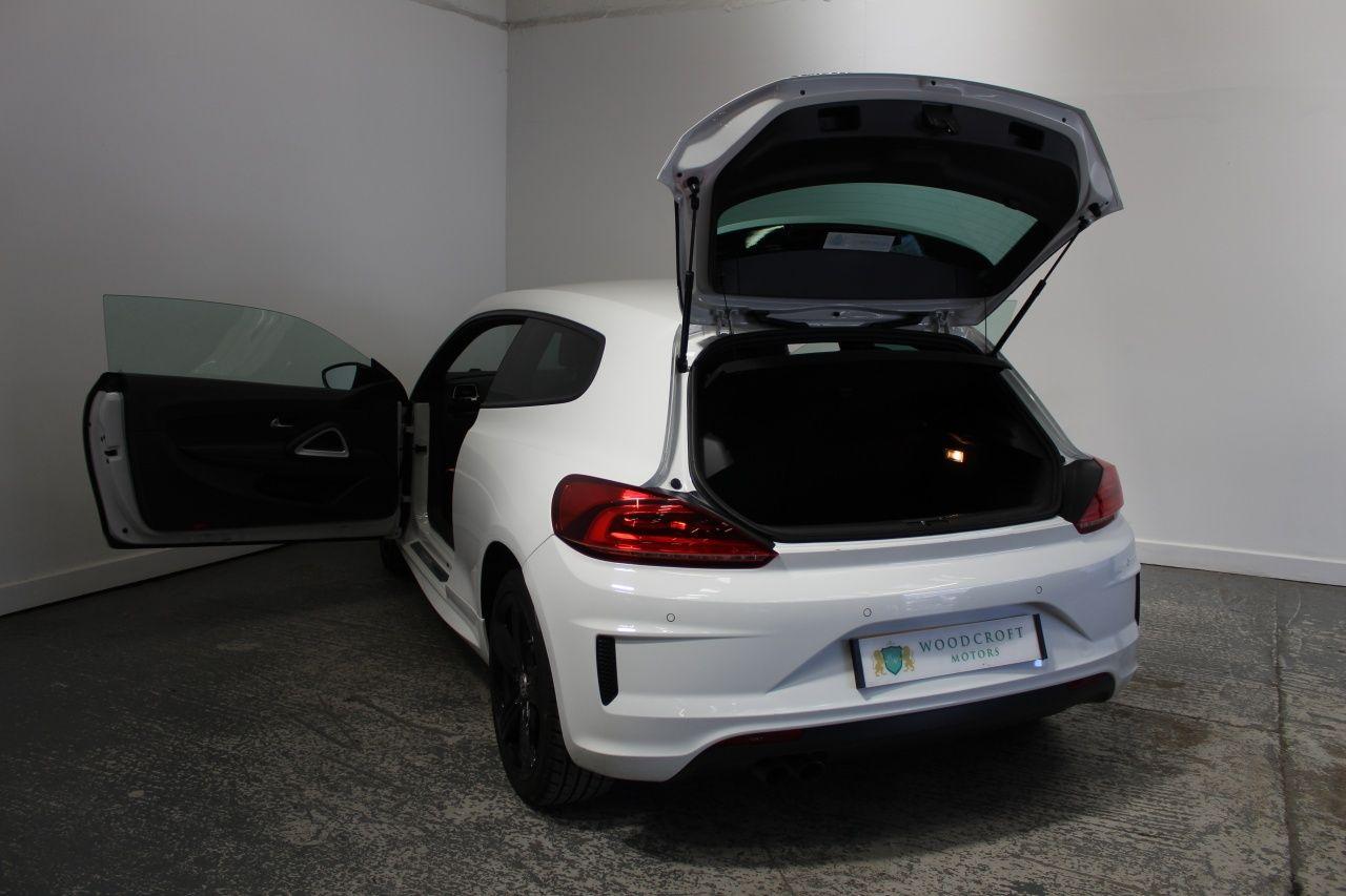 Volkswagen Scirocco view 21