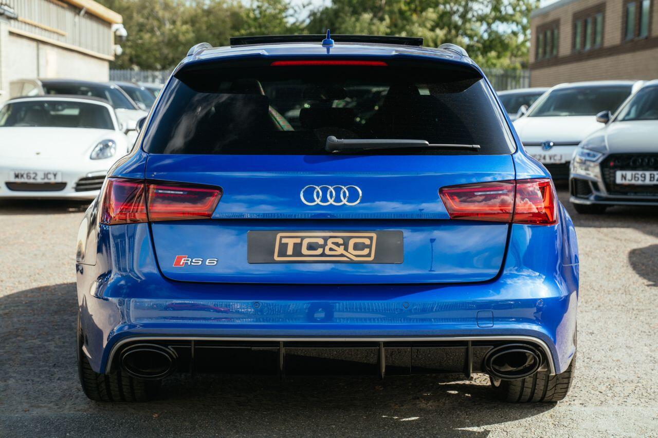 Audi RS6 view 14
