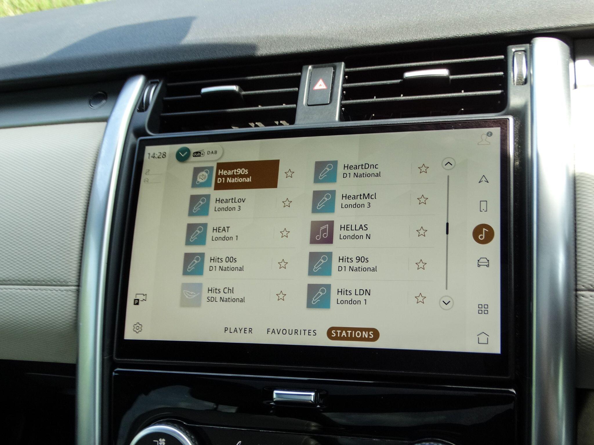 Land Rover Discovery 3 view 28