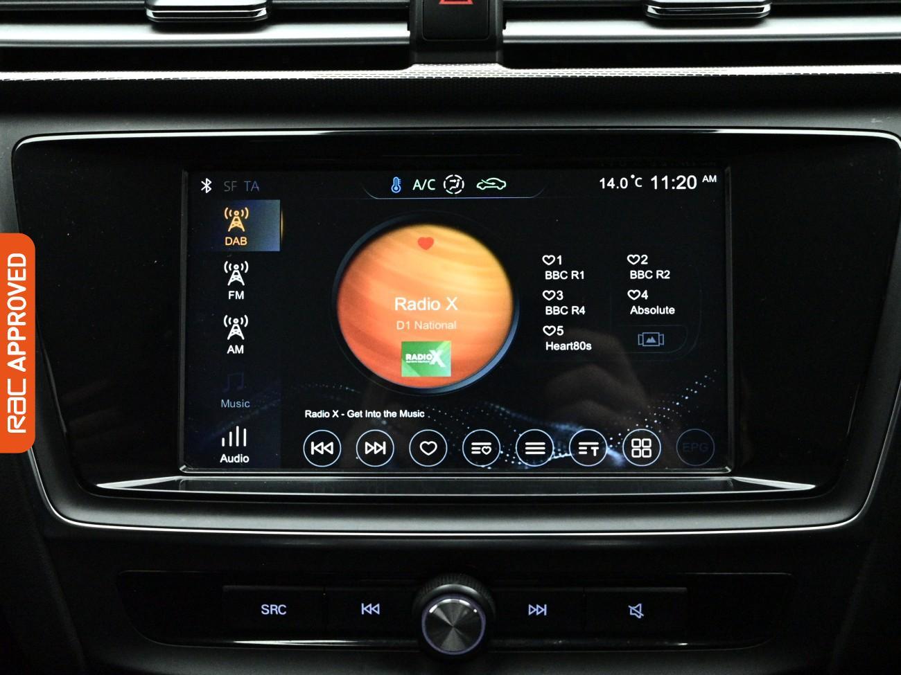 MG MG5 view 29