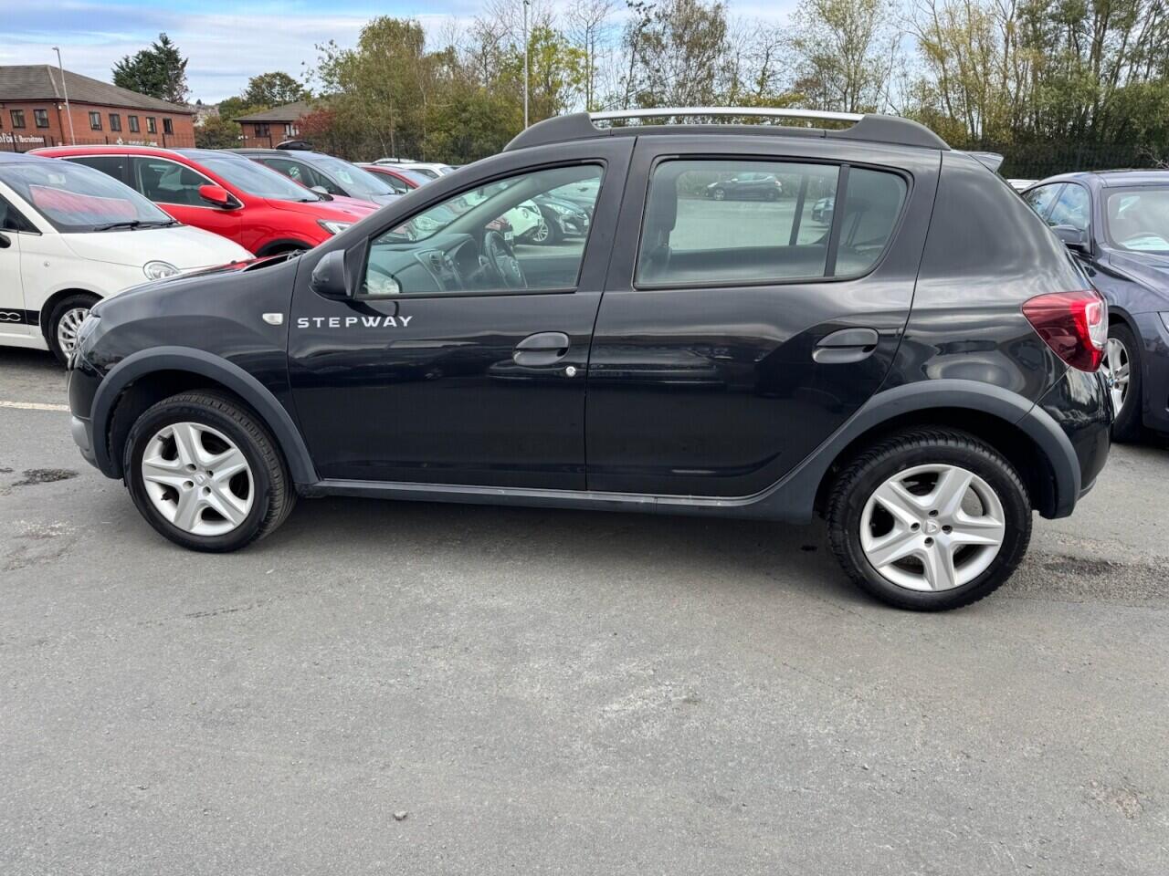 Dacia Sandero view 4