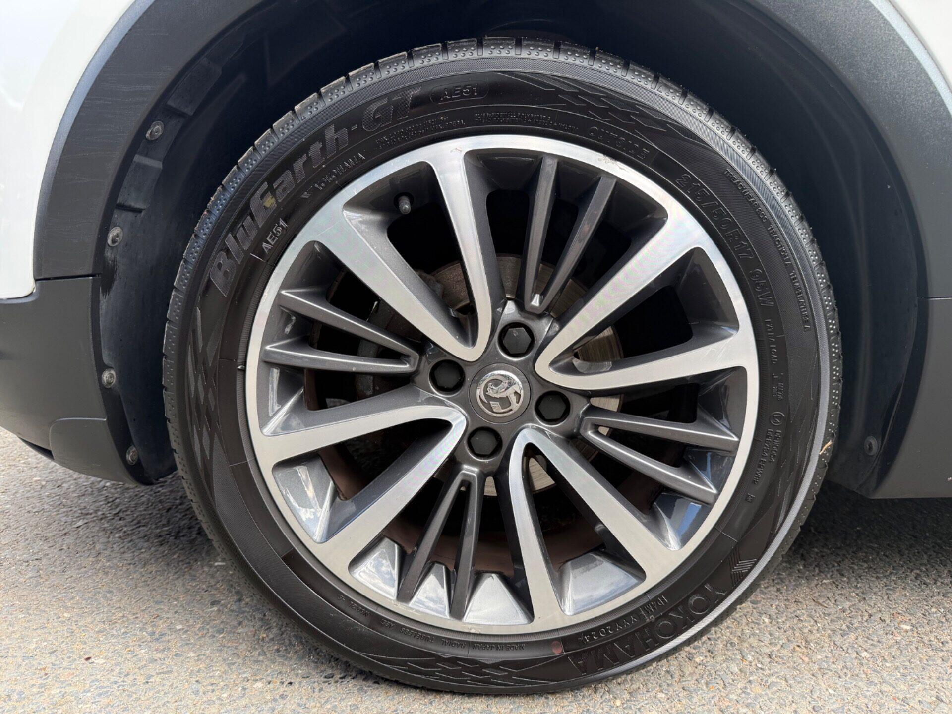 Vauxhall Crossland X view 54
