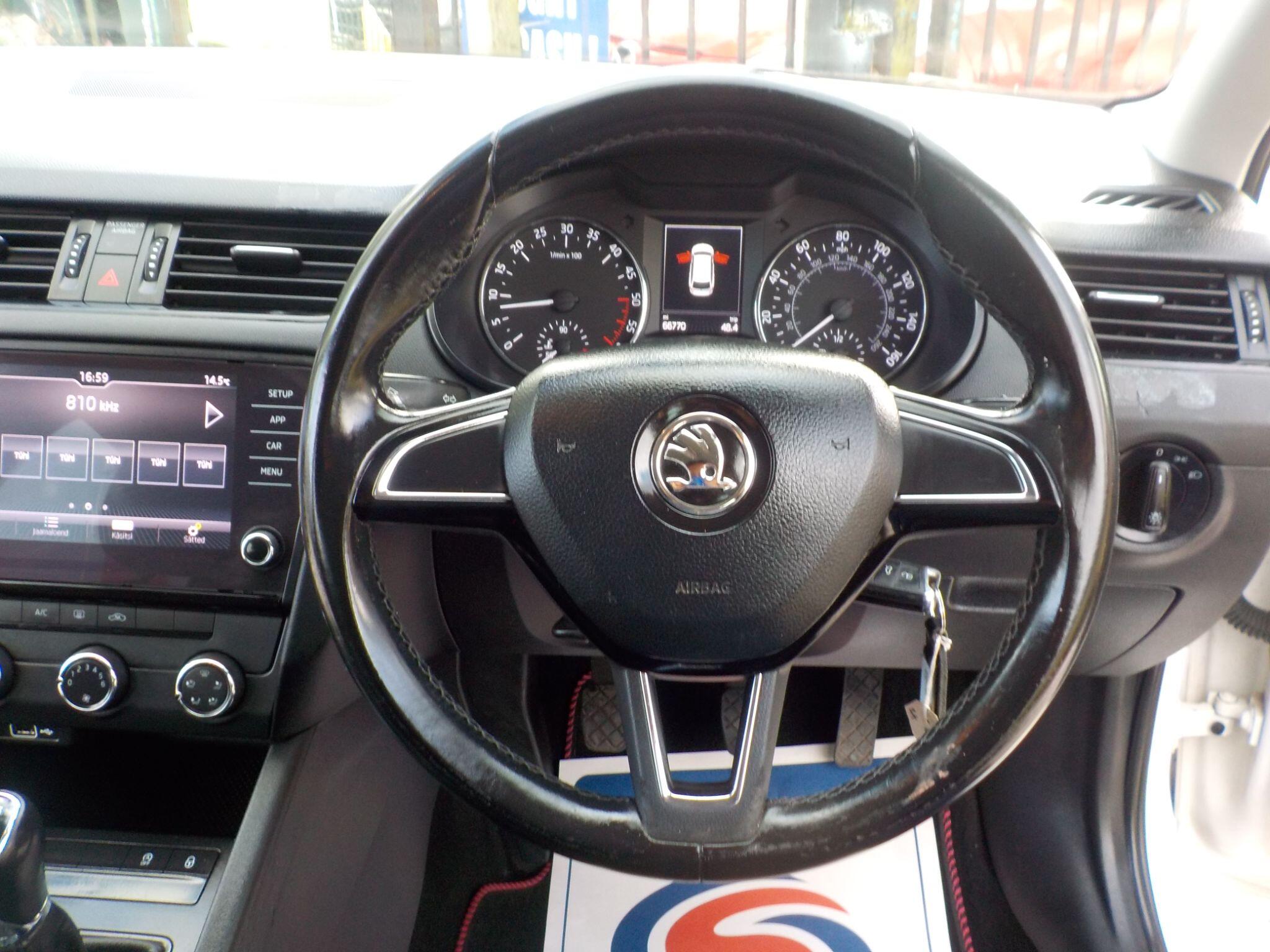 Skoda Octavia 1.6 TDI CR S Estate 5dr Diesel Manual Euro 6 (s/s) (115 ps)