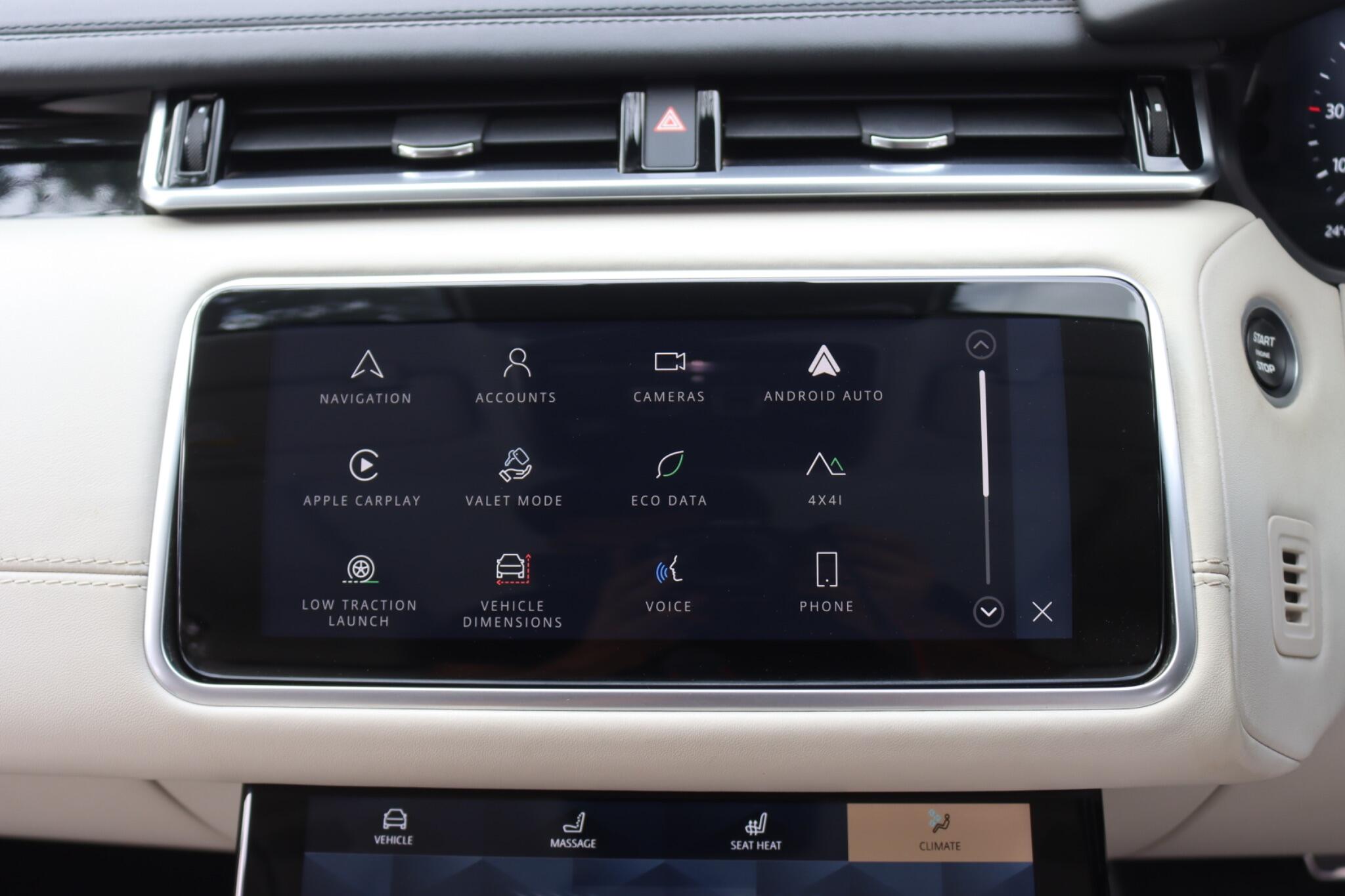 Land Rover Range Rover Velar view 61