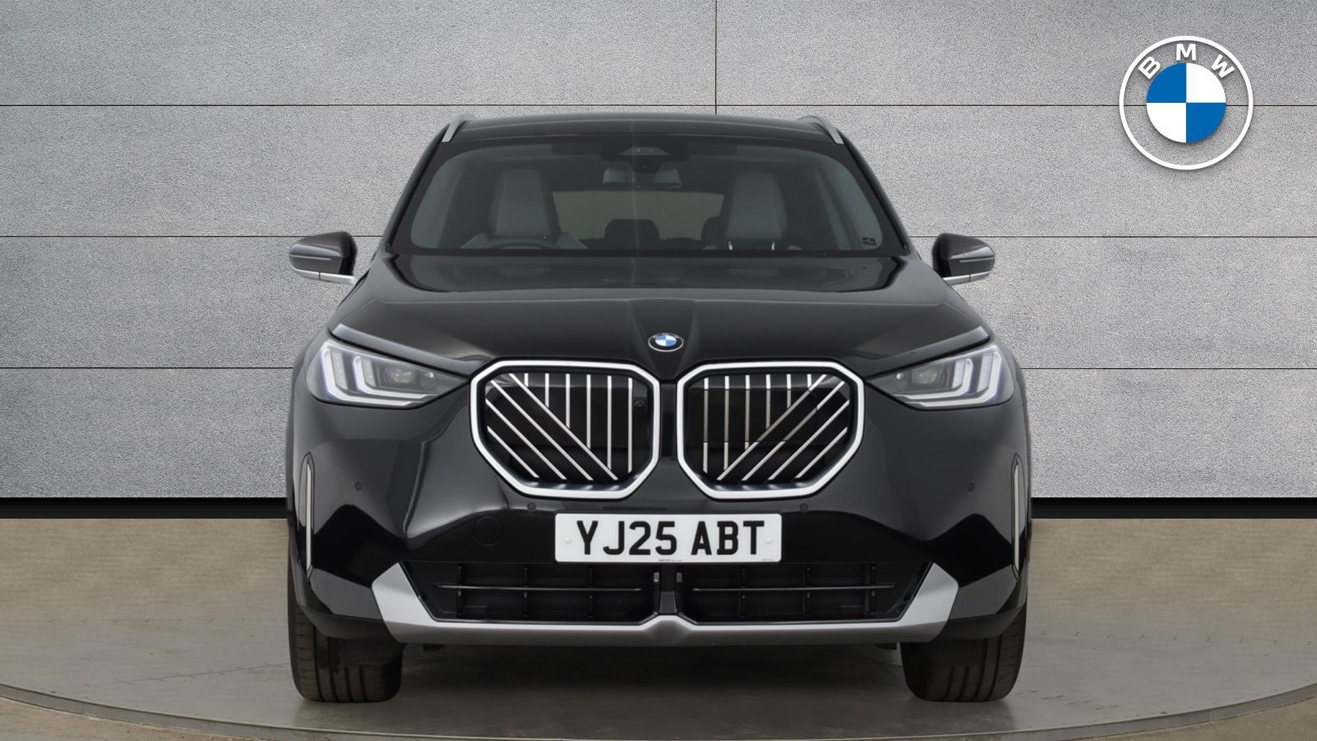 BMW X3 view 16