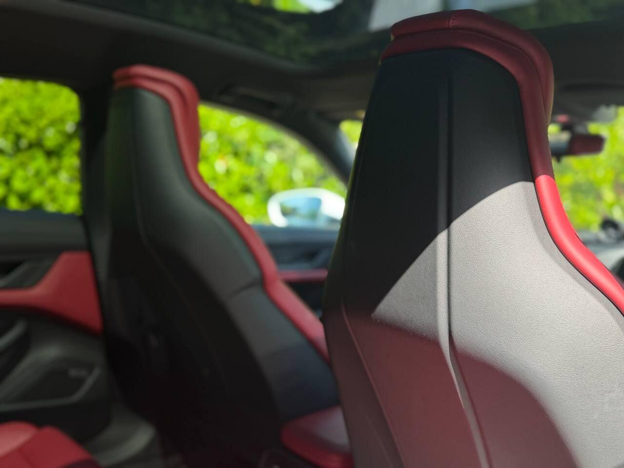 Porsche Taycan view 17