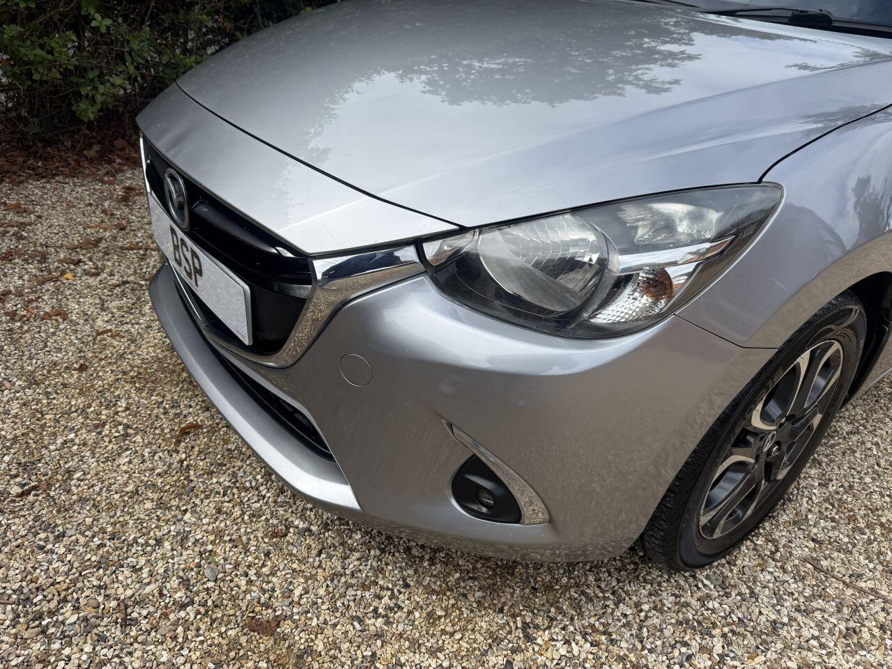 Mazda Mazda2 view 29