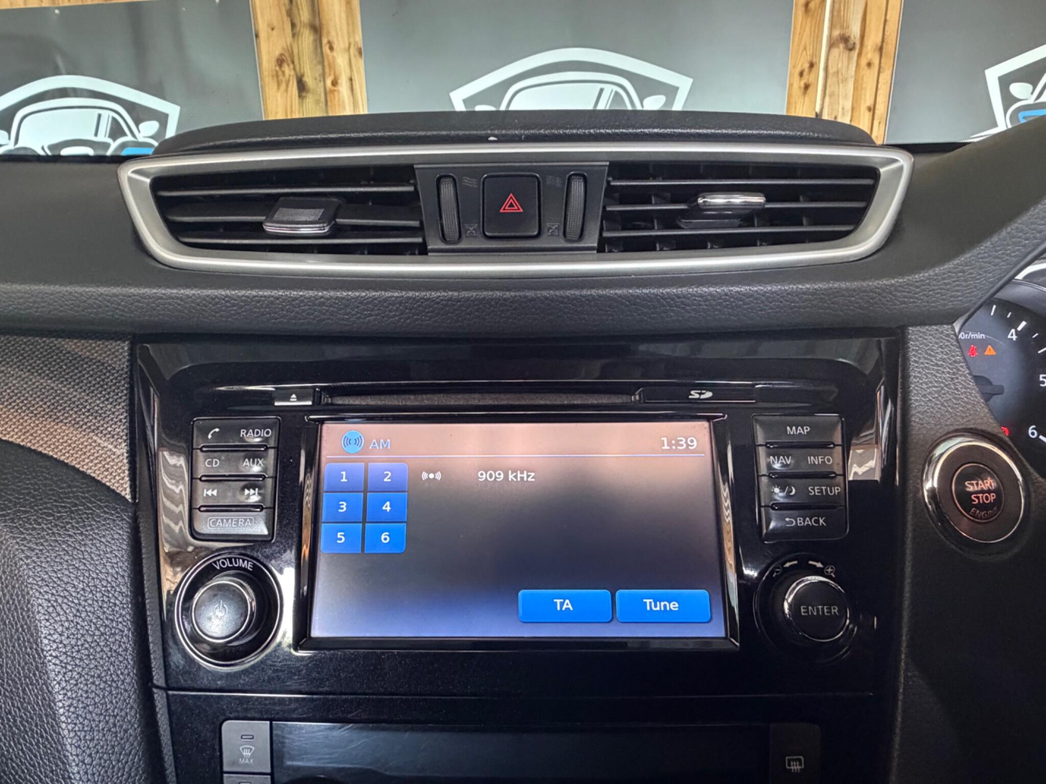 Nissan X-Trail view 30