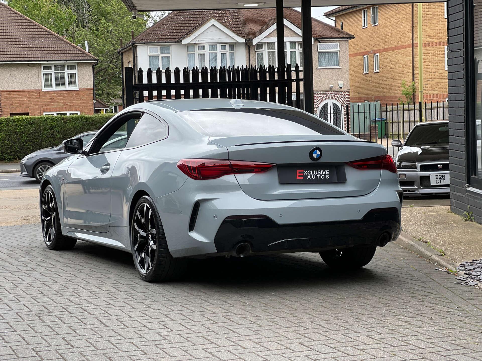 BMW 4 Series view 32