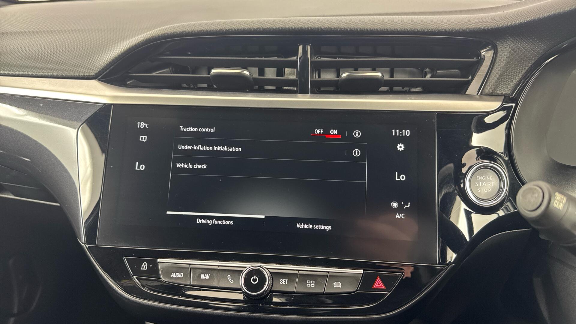 Vauxhall Corsa view 31