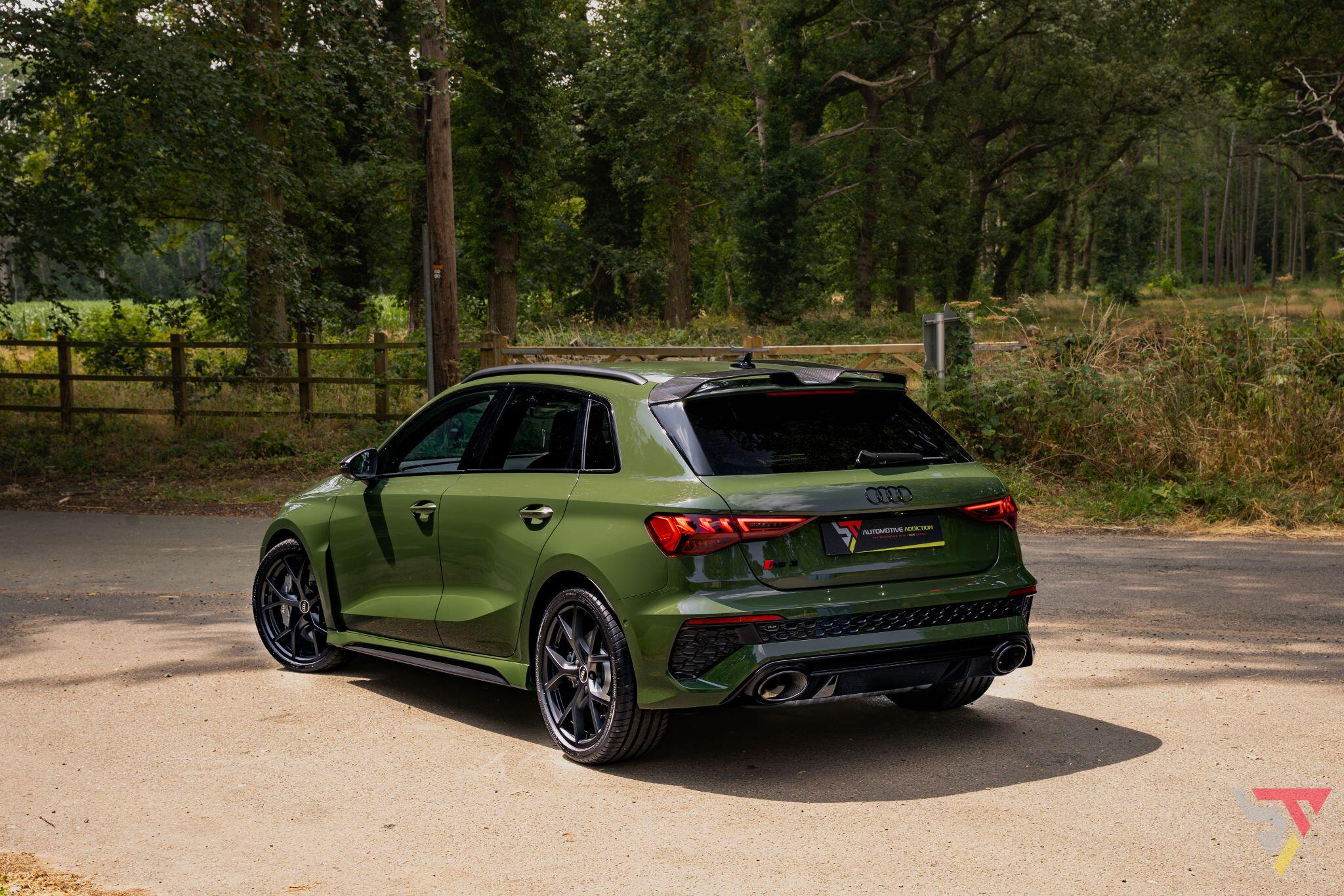 Audi RS3 view 4
