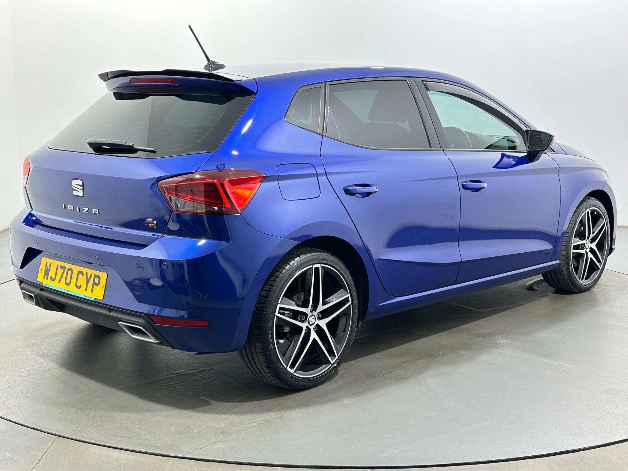 Seat Ibiza view 8