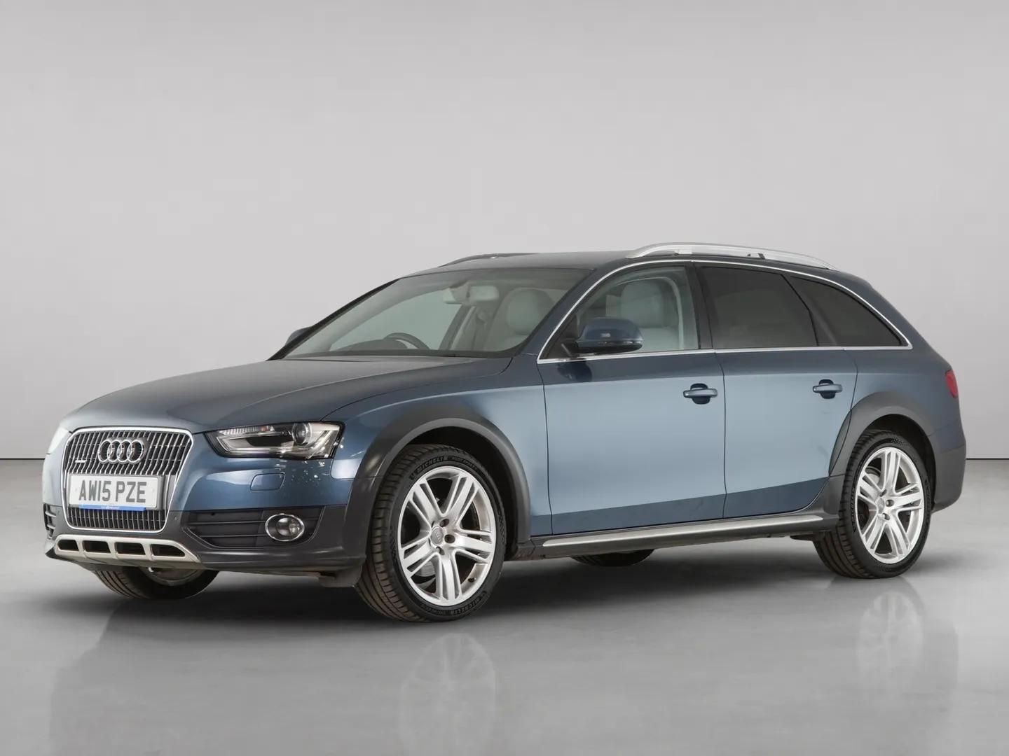 Audi A4 view 2