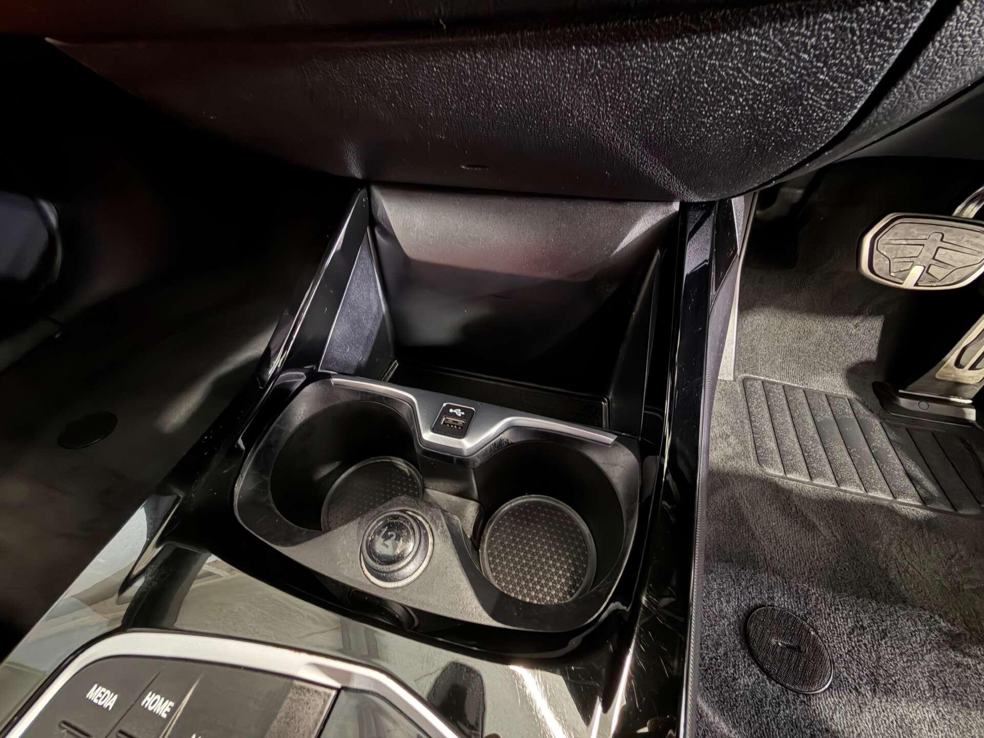 BMW 1 Series view 29