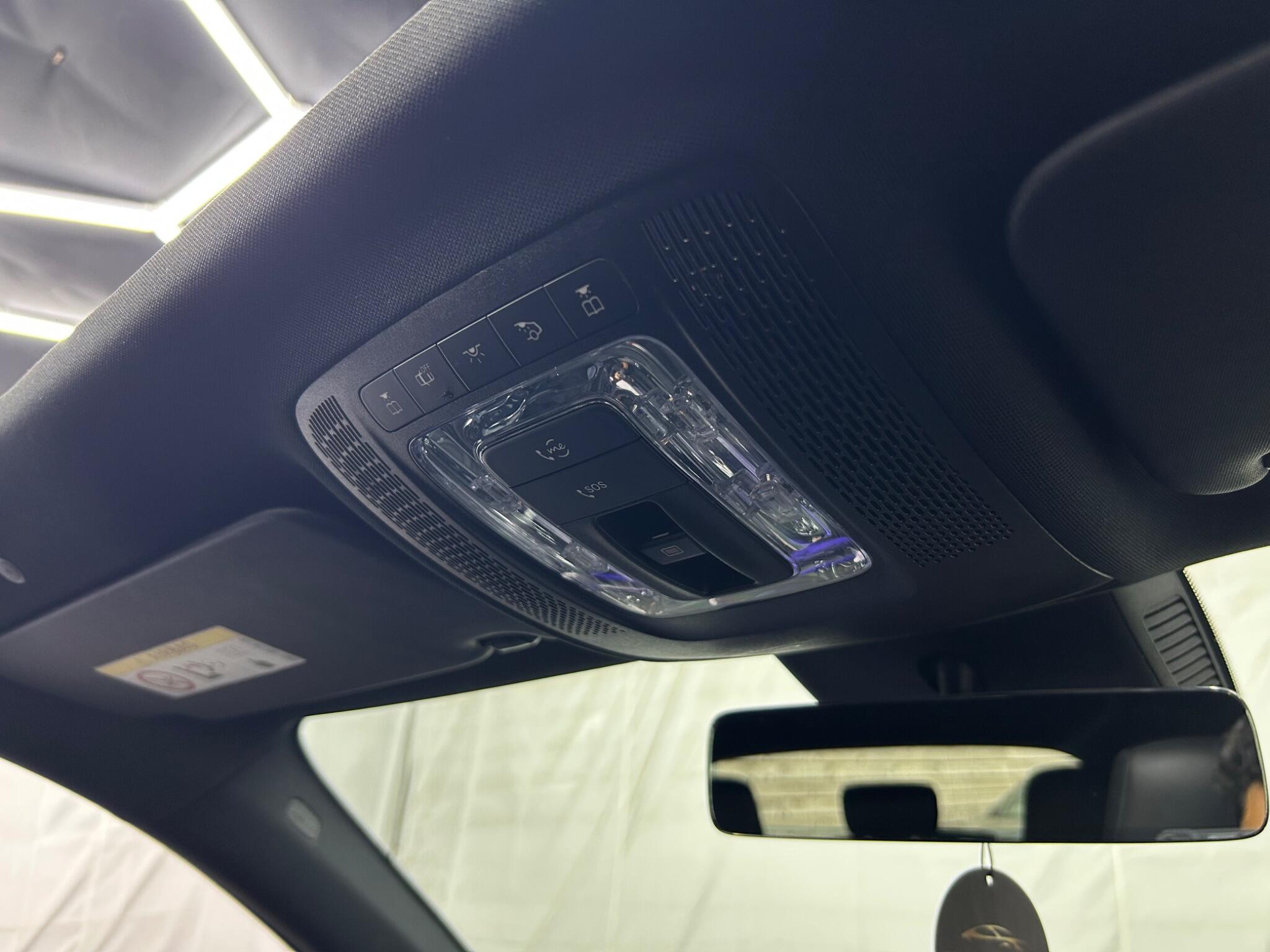 Mercedes-Benz A Class view 52