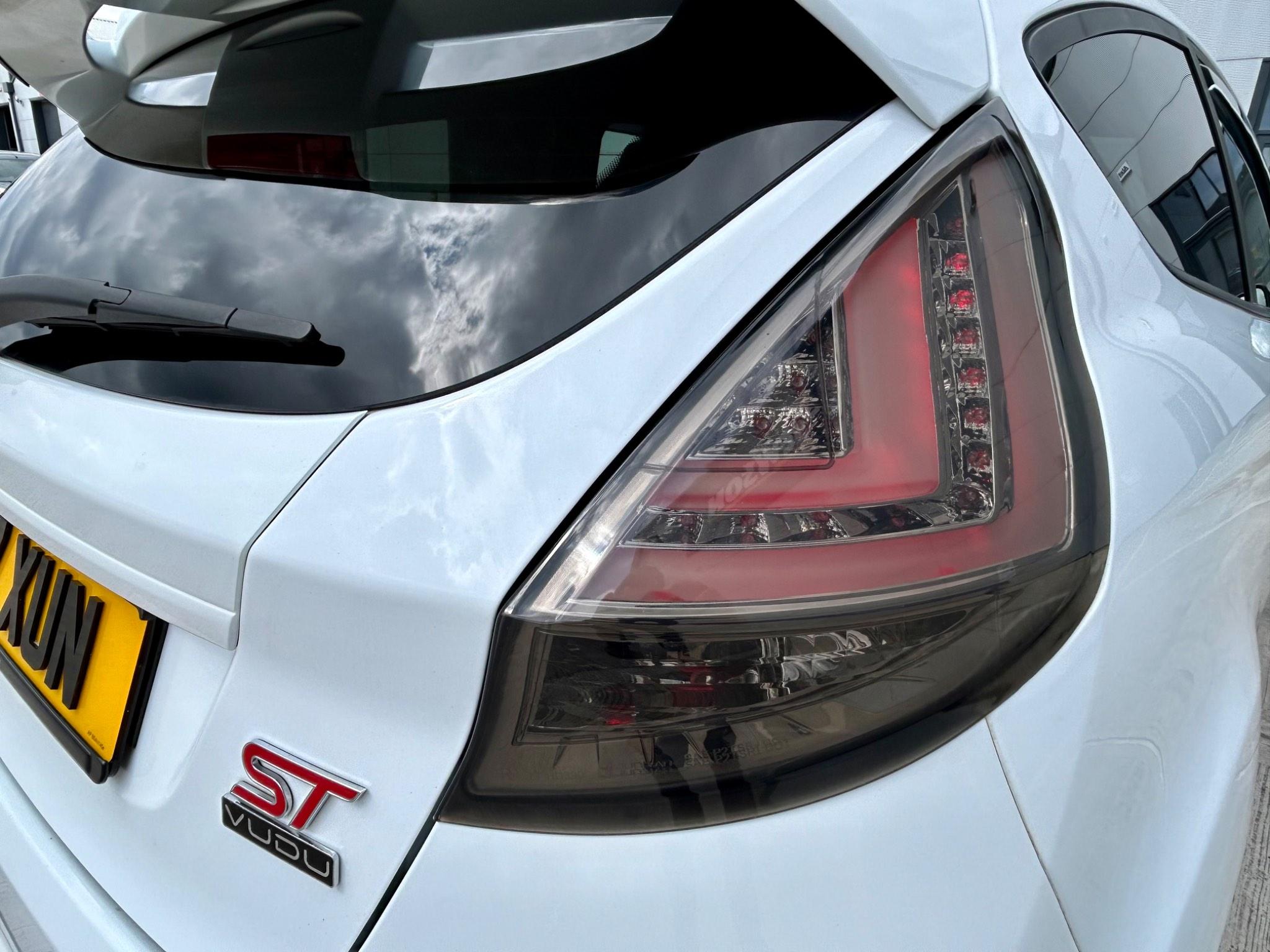 Ford Fiesta view 9