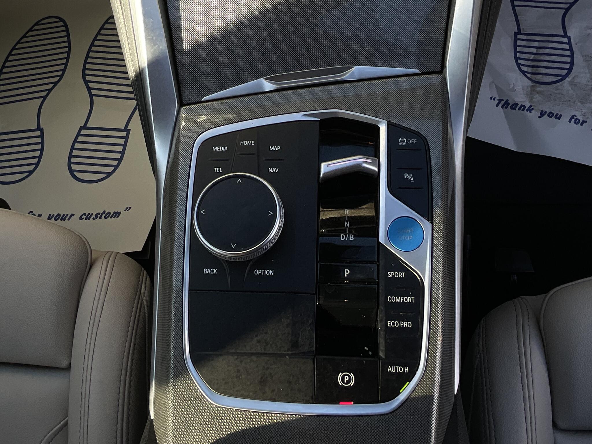 BMW I4 view 25