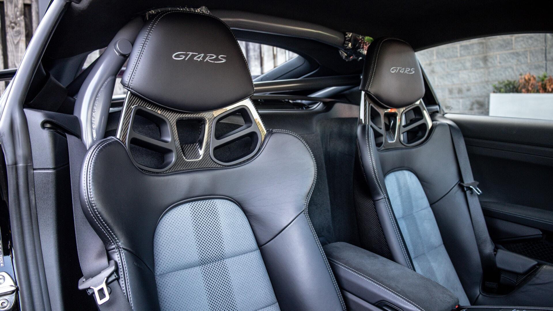 Porsche Cayman view 9