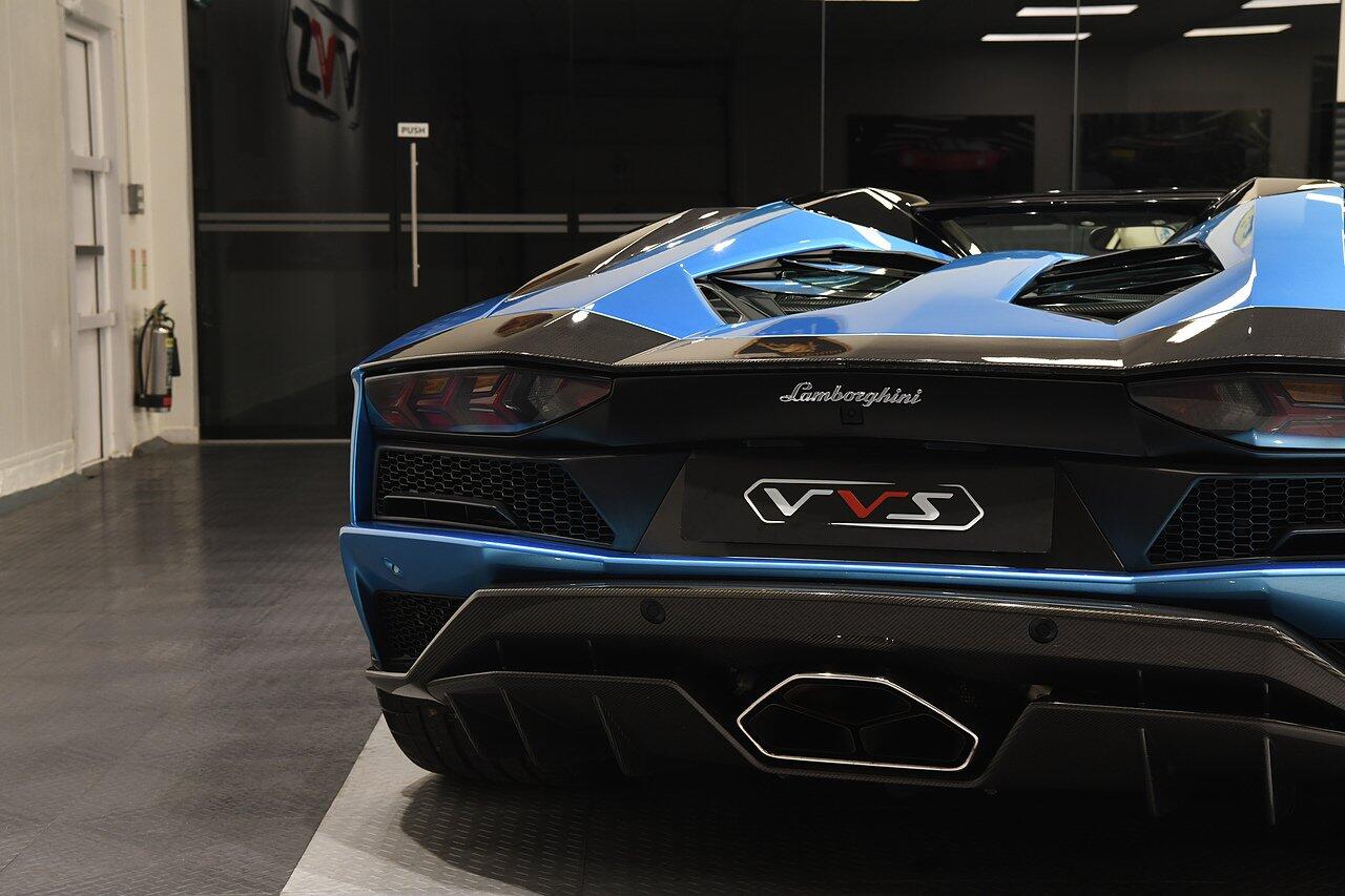 Lamborghini Aventador view 48