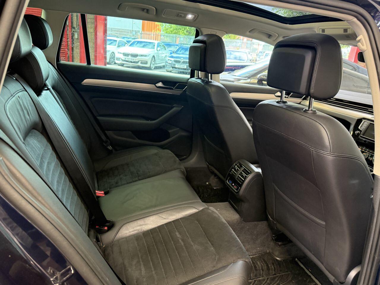 Volkswagen Passat view 64