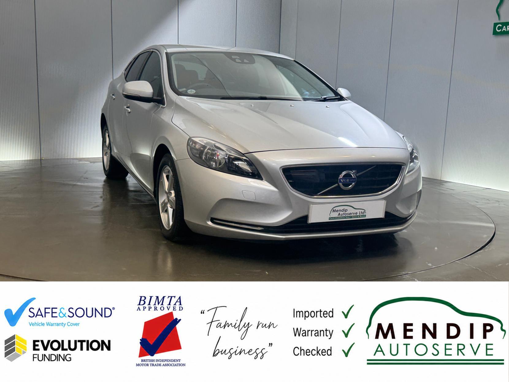 Volvo V40 view 42