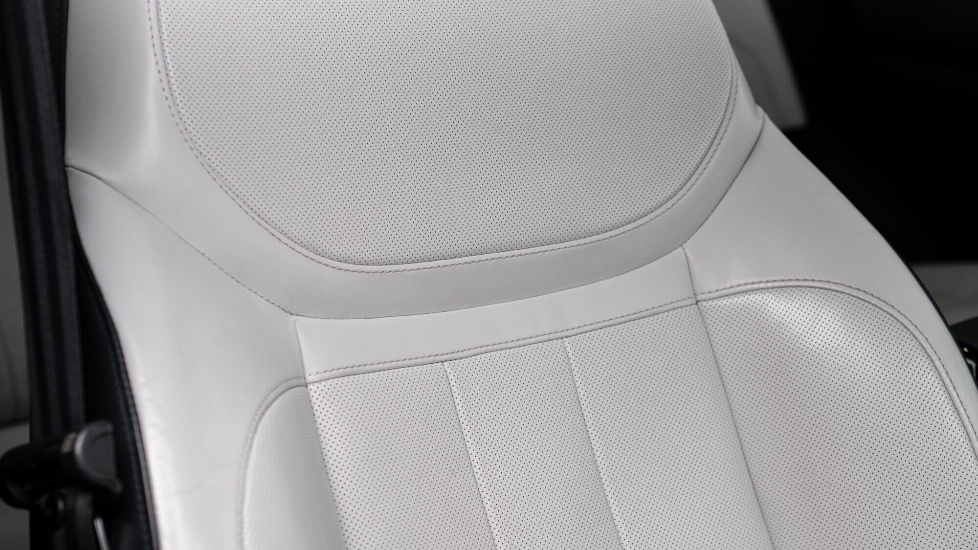 Land Rover Range Rover Sport view 34