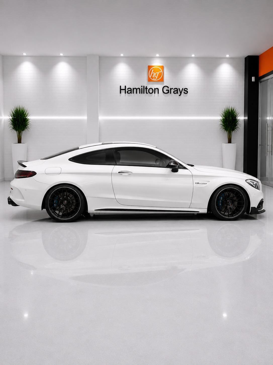 Mercedes-Benz C-Class view 8