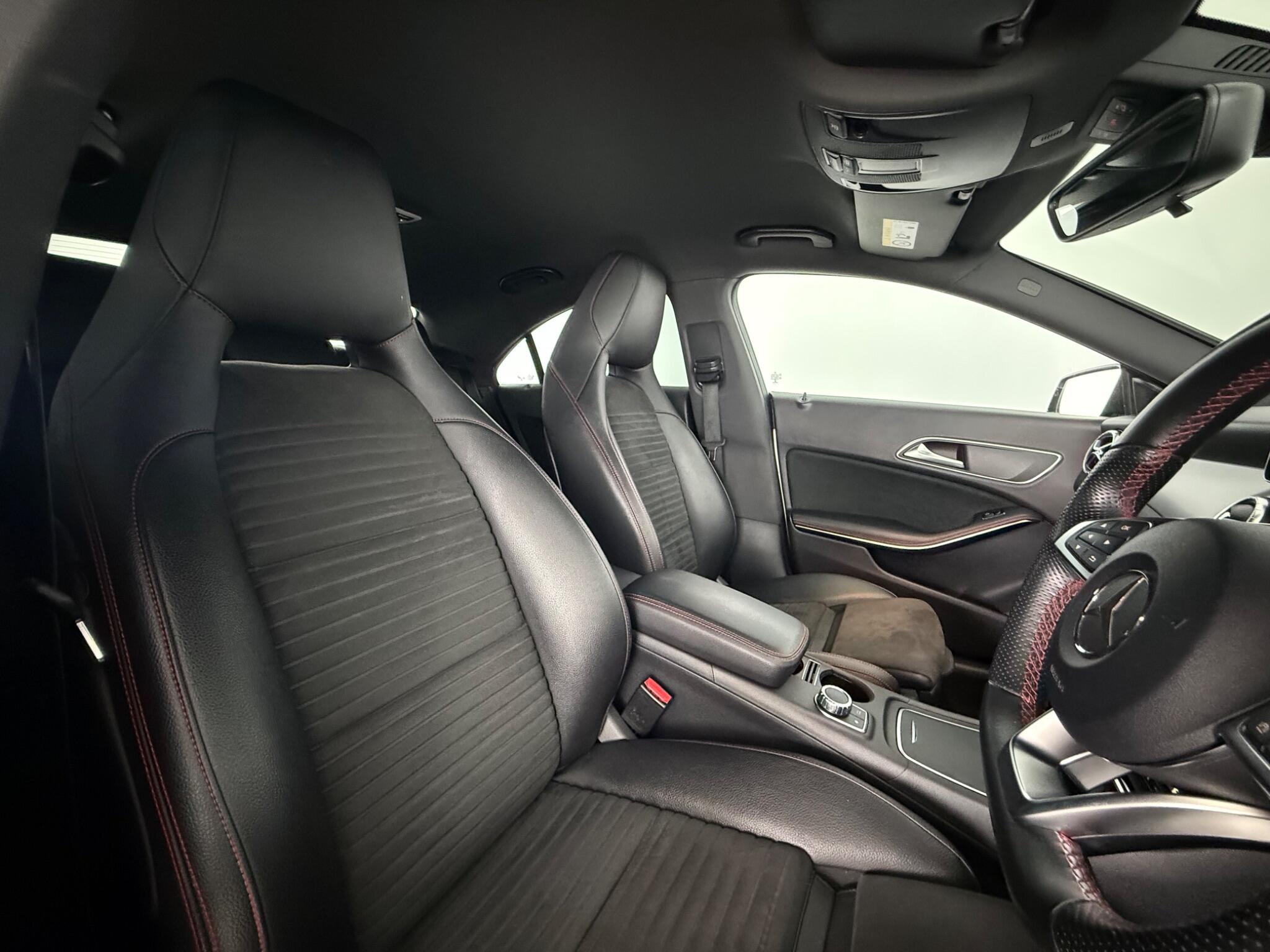 Mercedes-Benz CLA view 23