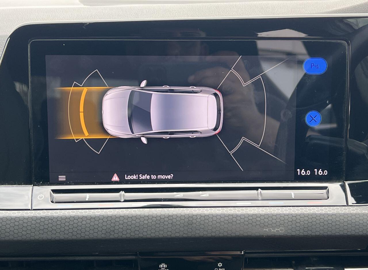 Volkswagen Golf view 52