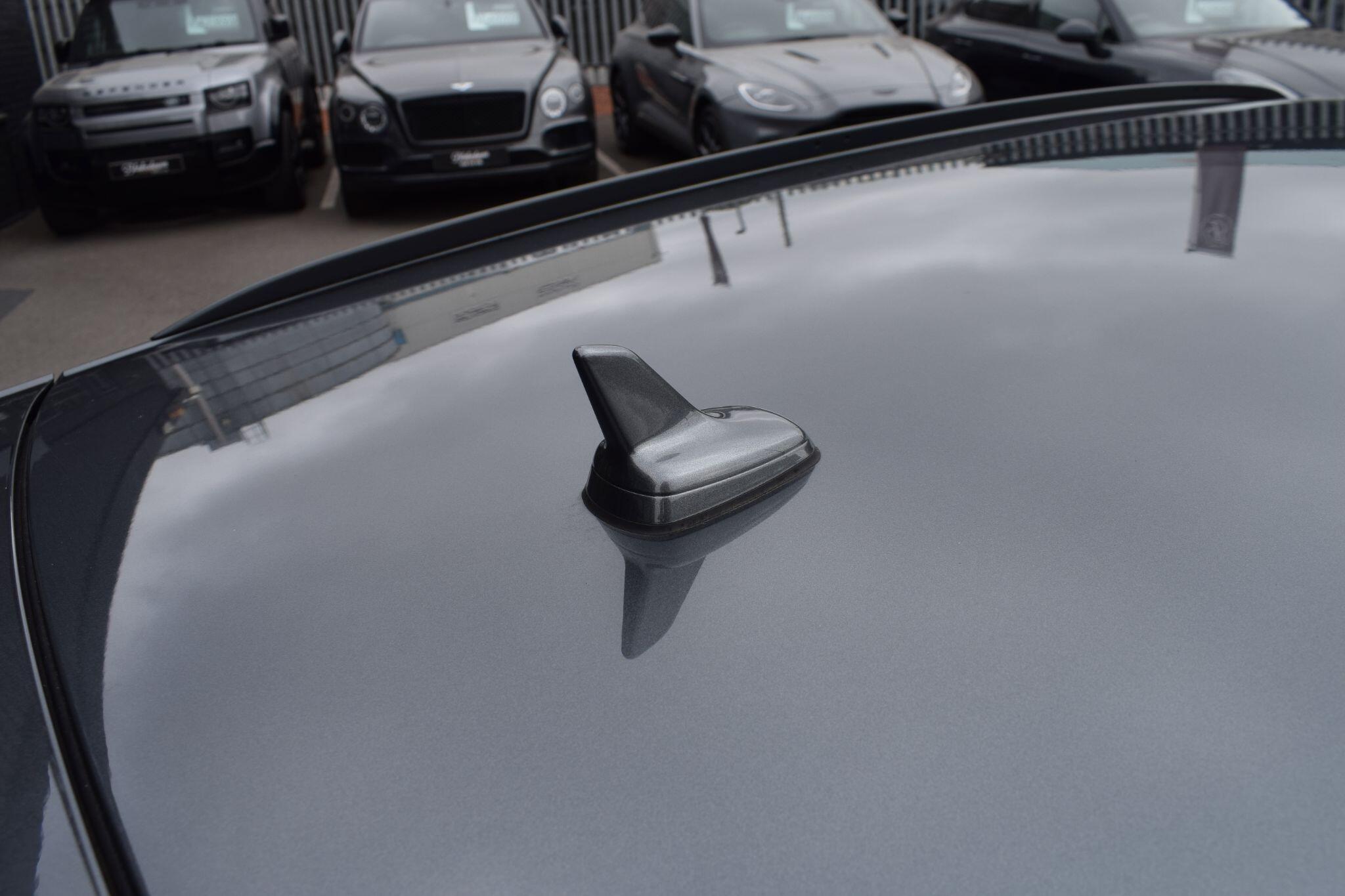 Audi A6 Avant view 43