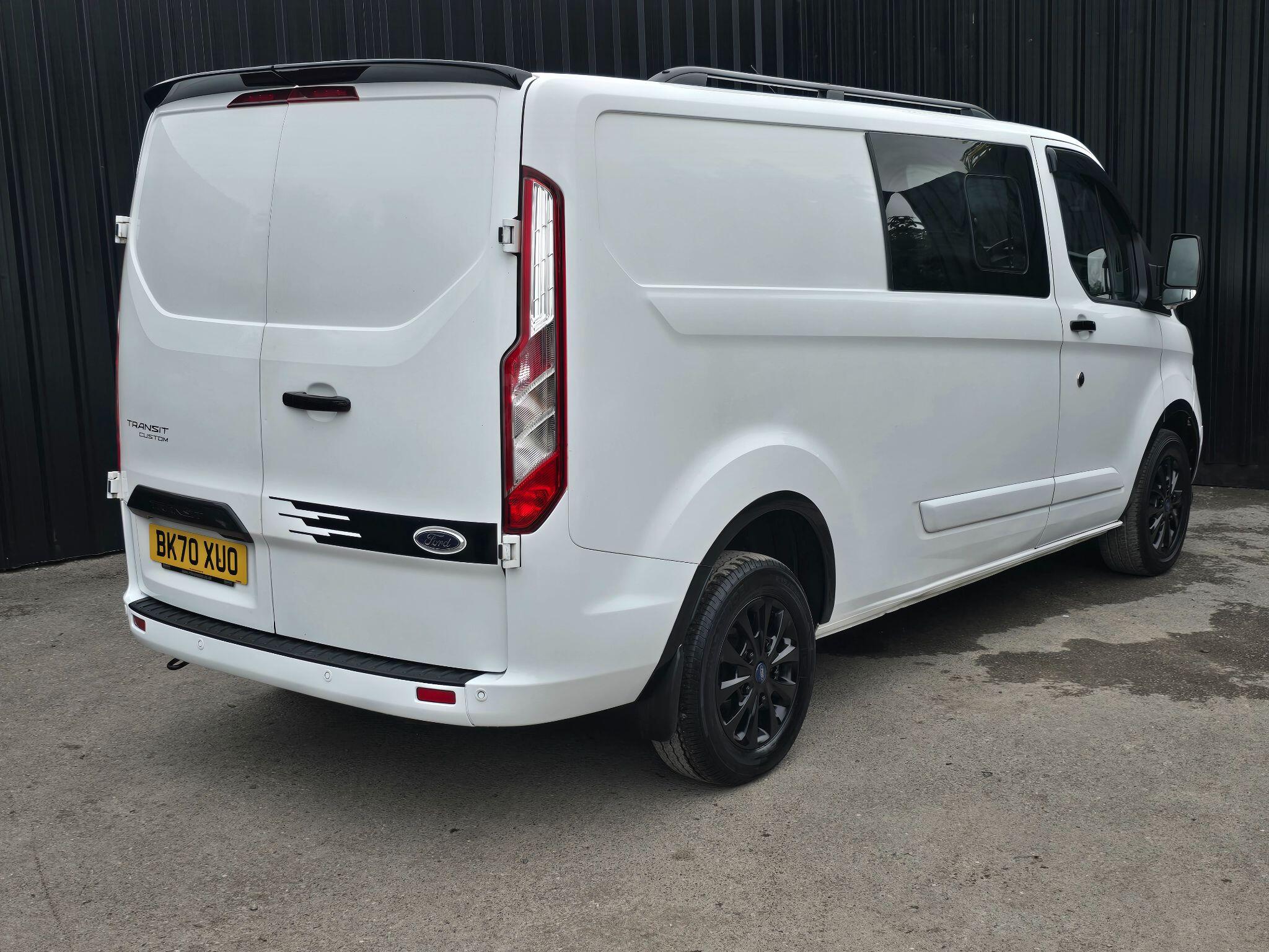 Ford Transit Custom view 5