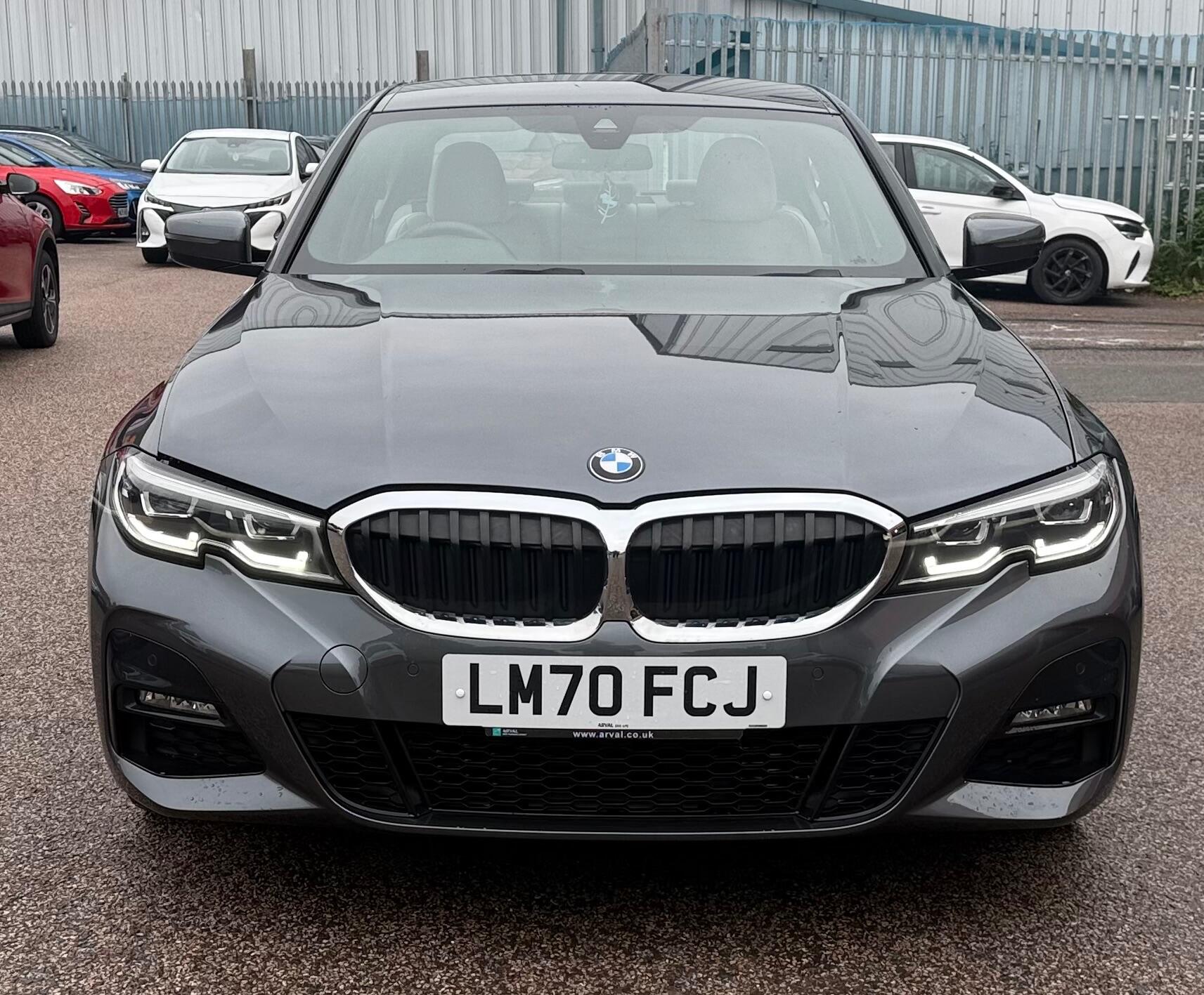 BMW 3 Series view 2