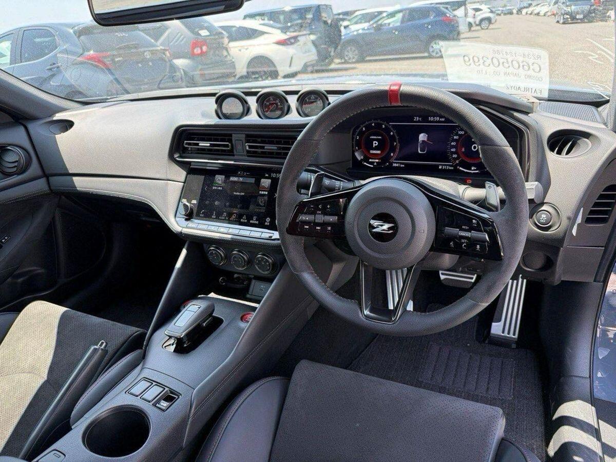 Nissan 2025 Nissan view 9
