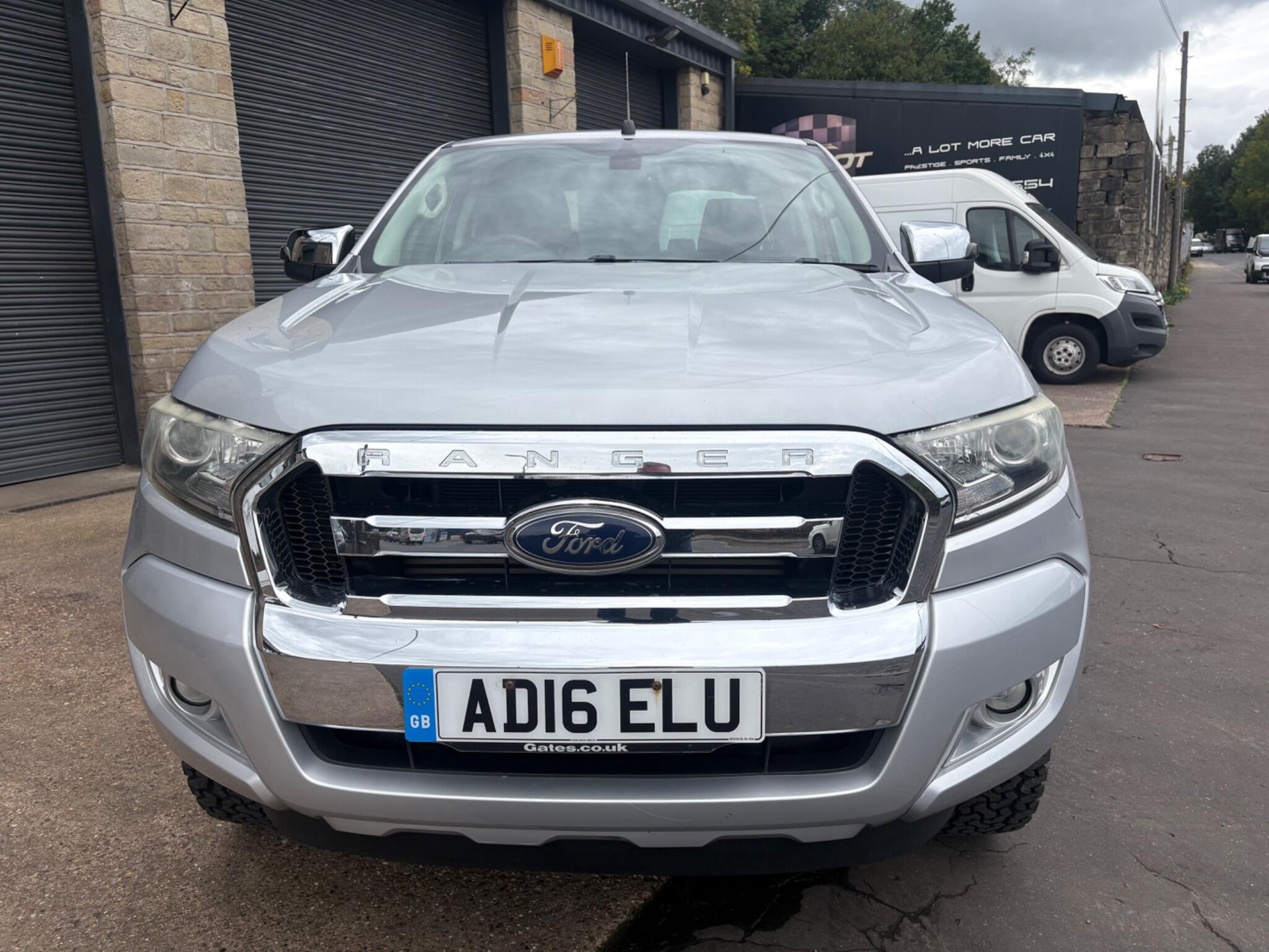 Ford Ranger view 3