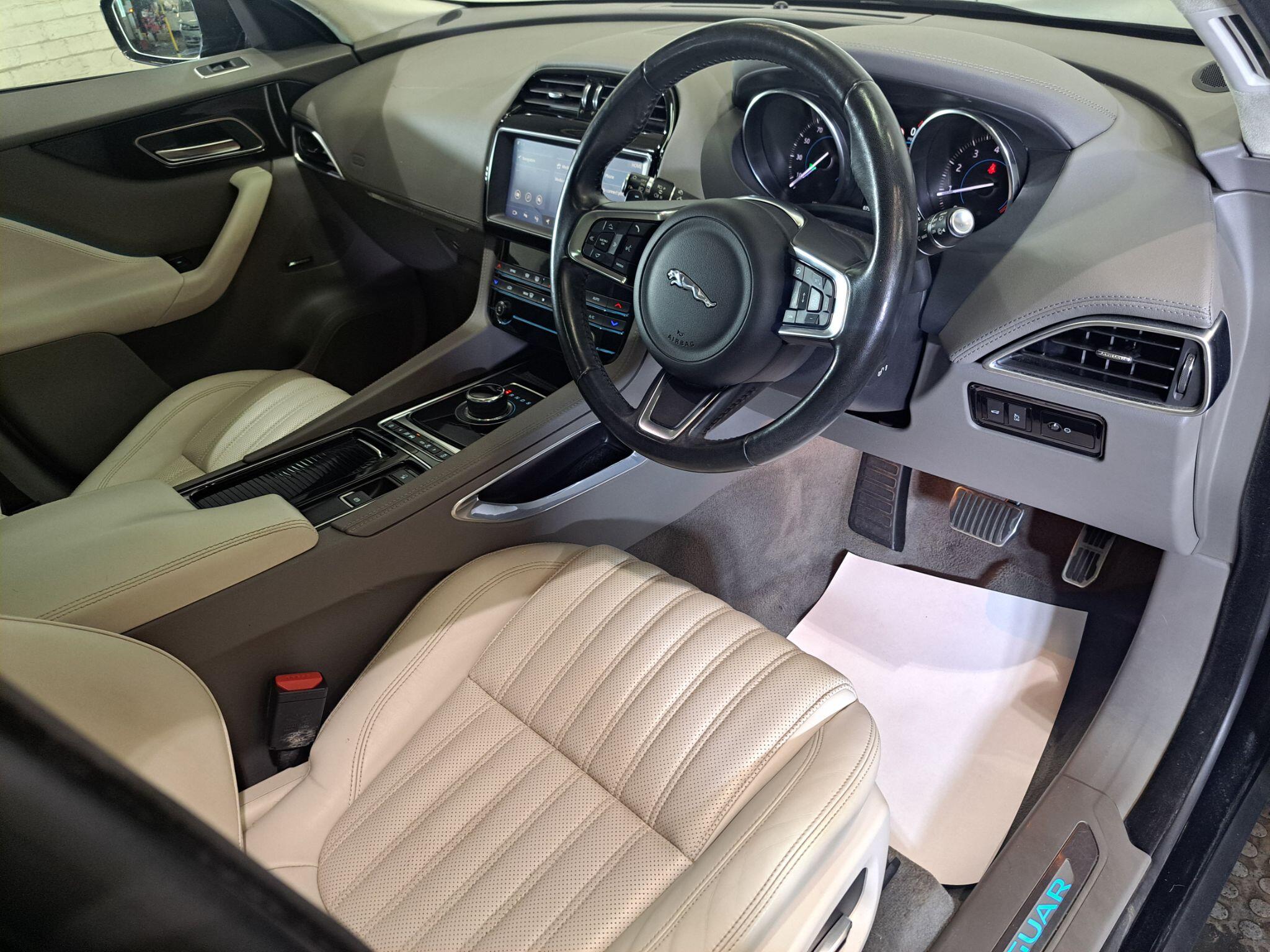 Jaguar F-Pace view 19