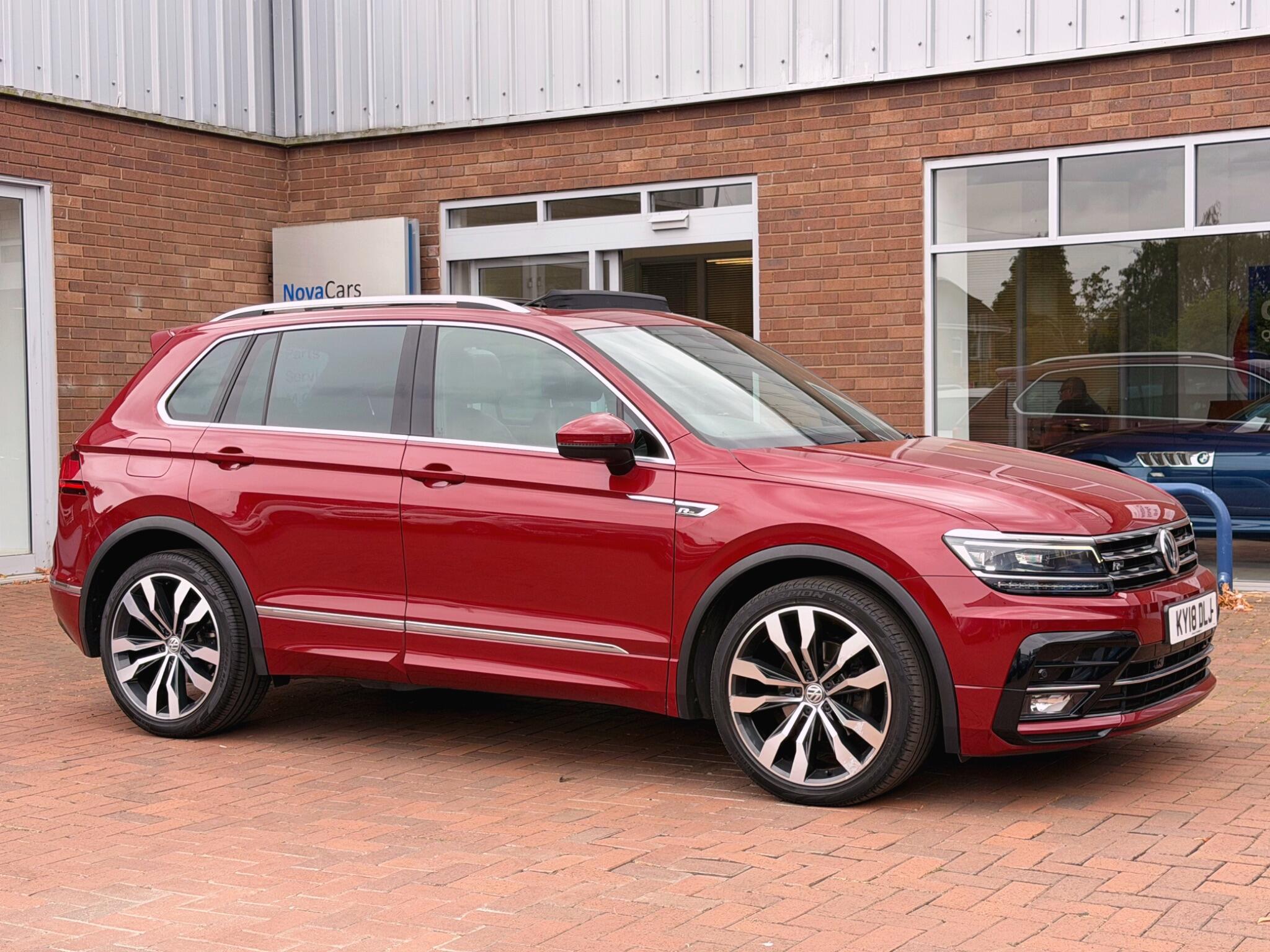 Volkswagen Tiguan view 13